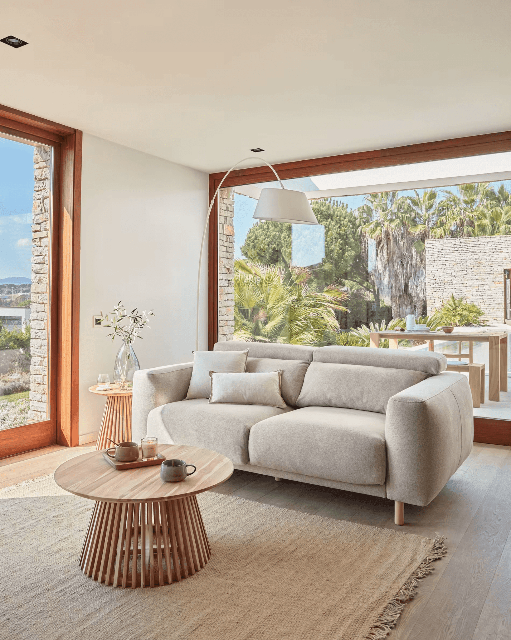 Lampa podłogowa MAY biały La Forma Eye on Design