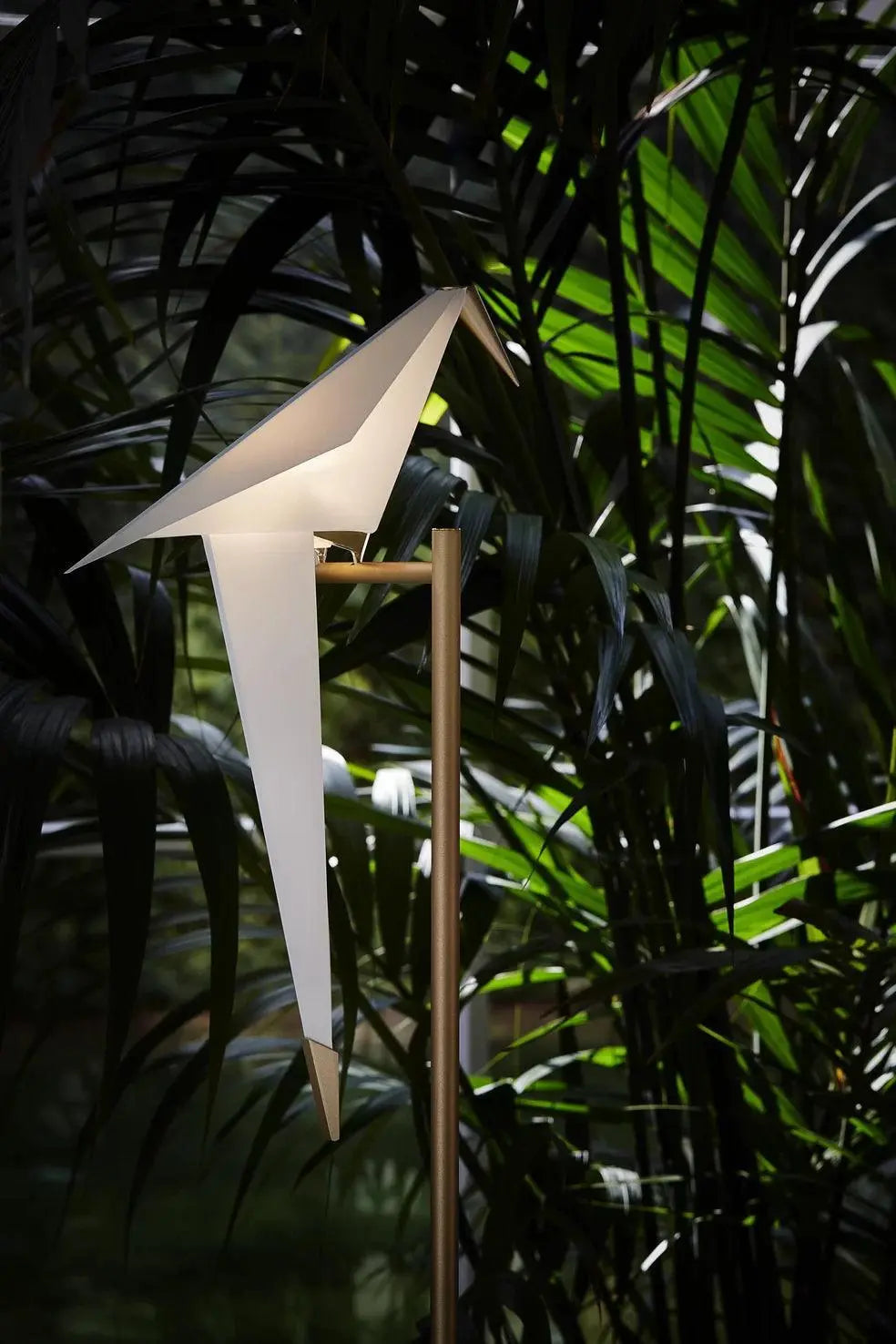 Lampa podłogowa PERCH biały ze złotym – Moooi