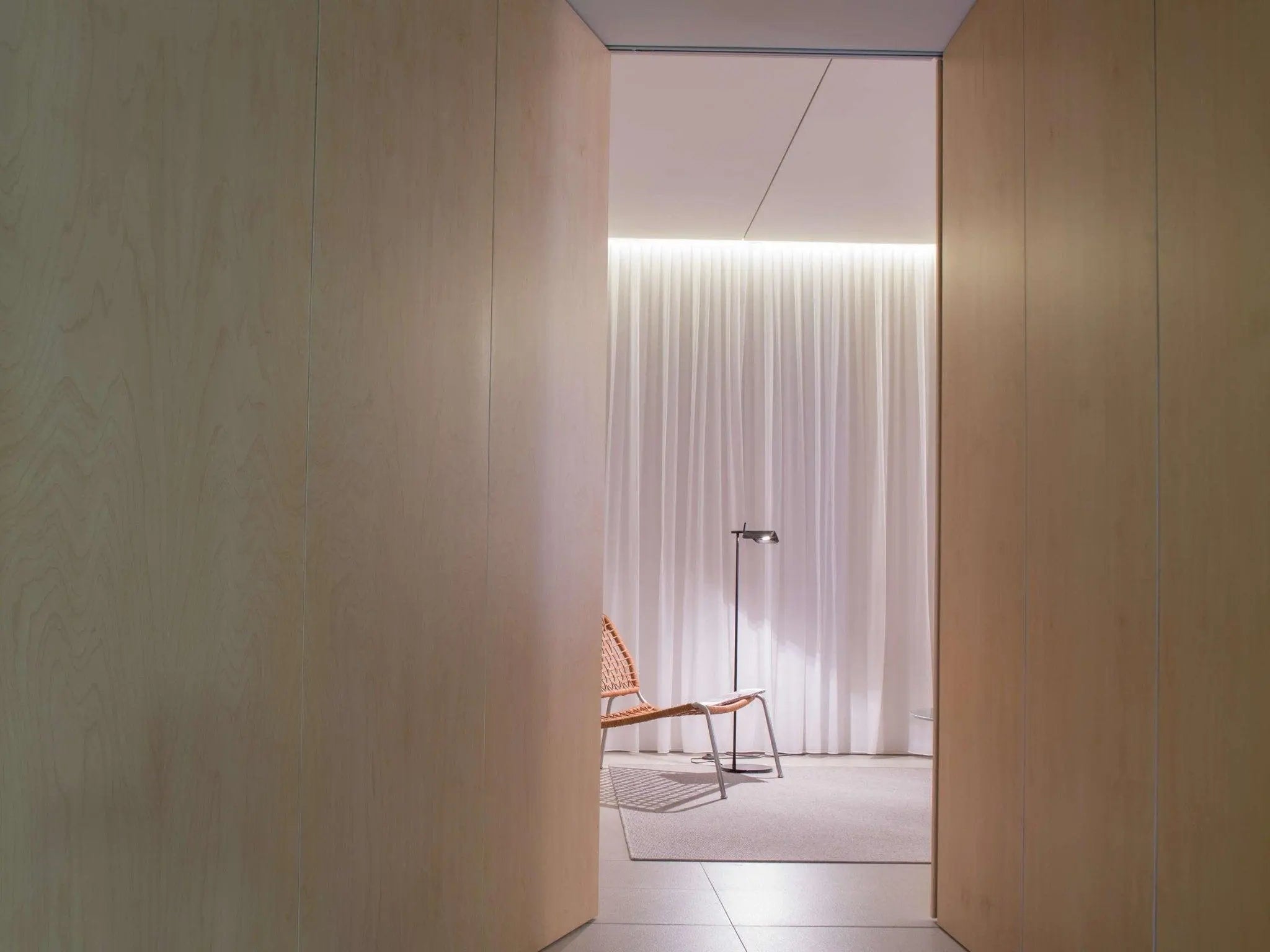 Lampa podłogowa do czytania TAB czarny – Flos