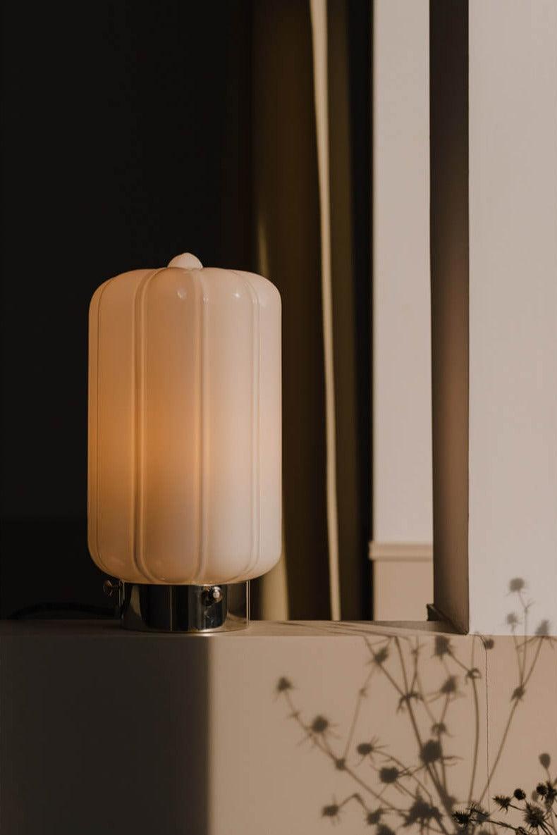 Lampa stołowa DECO nikiel Embassy Interiors Eye on Design