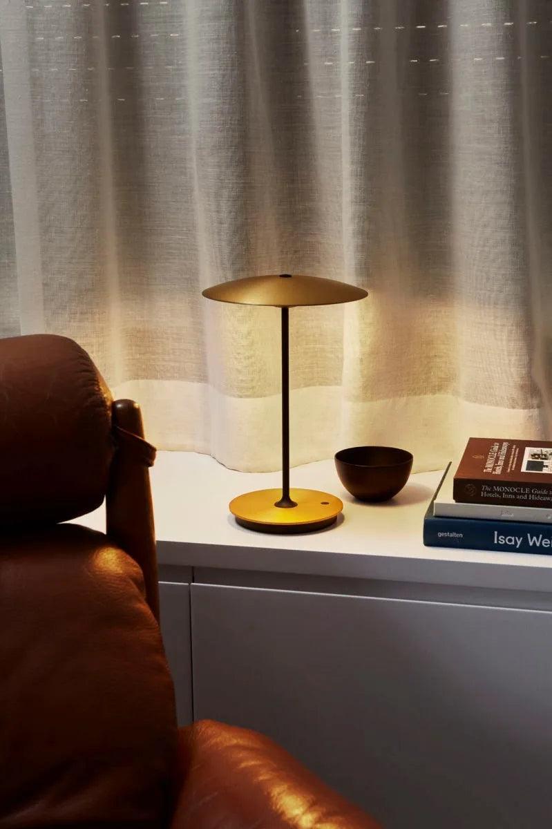 Lampa stołowa GINGER jasnobrązowy Marset Eye on Design