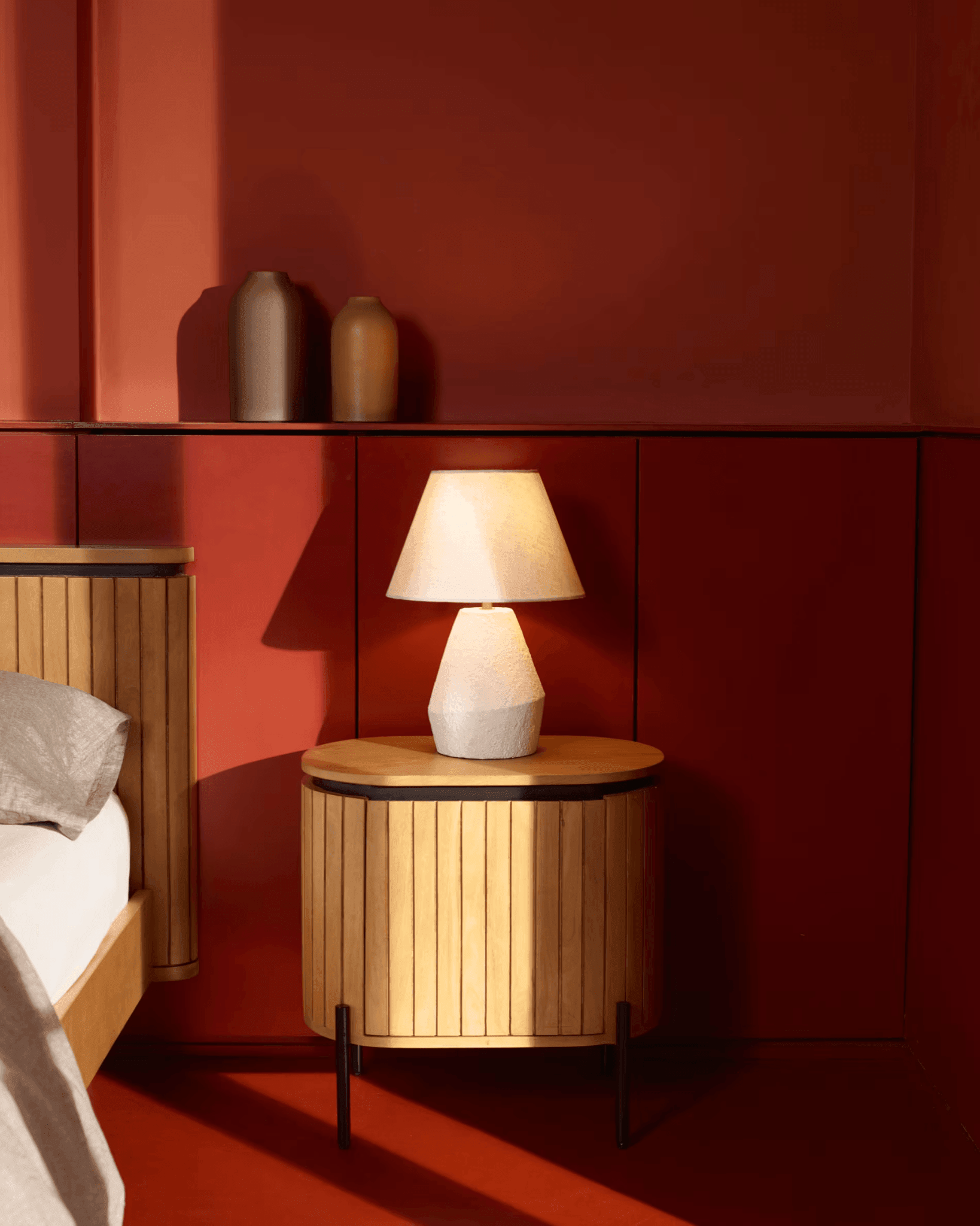 Lampa stołowa NOARA biały La Forma Eye on Design