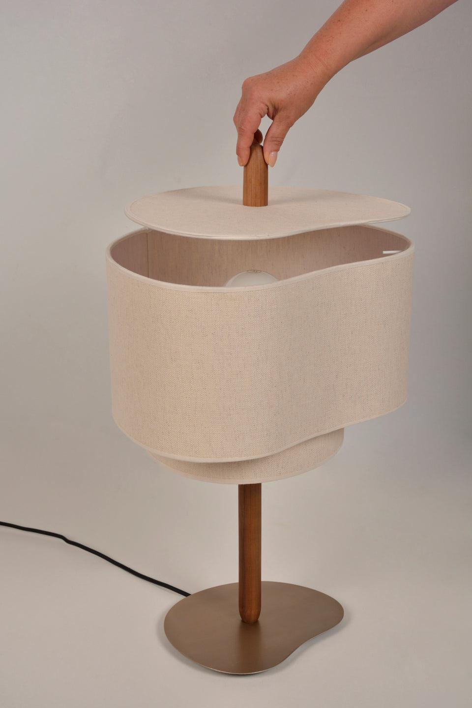 Lampa stołowa PEBBLE kremowy Market Set Eye on Design