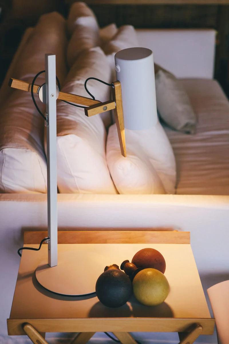 Lampa stołowa SCANTLING biały Marset Eye on Design