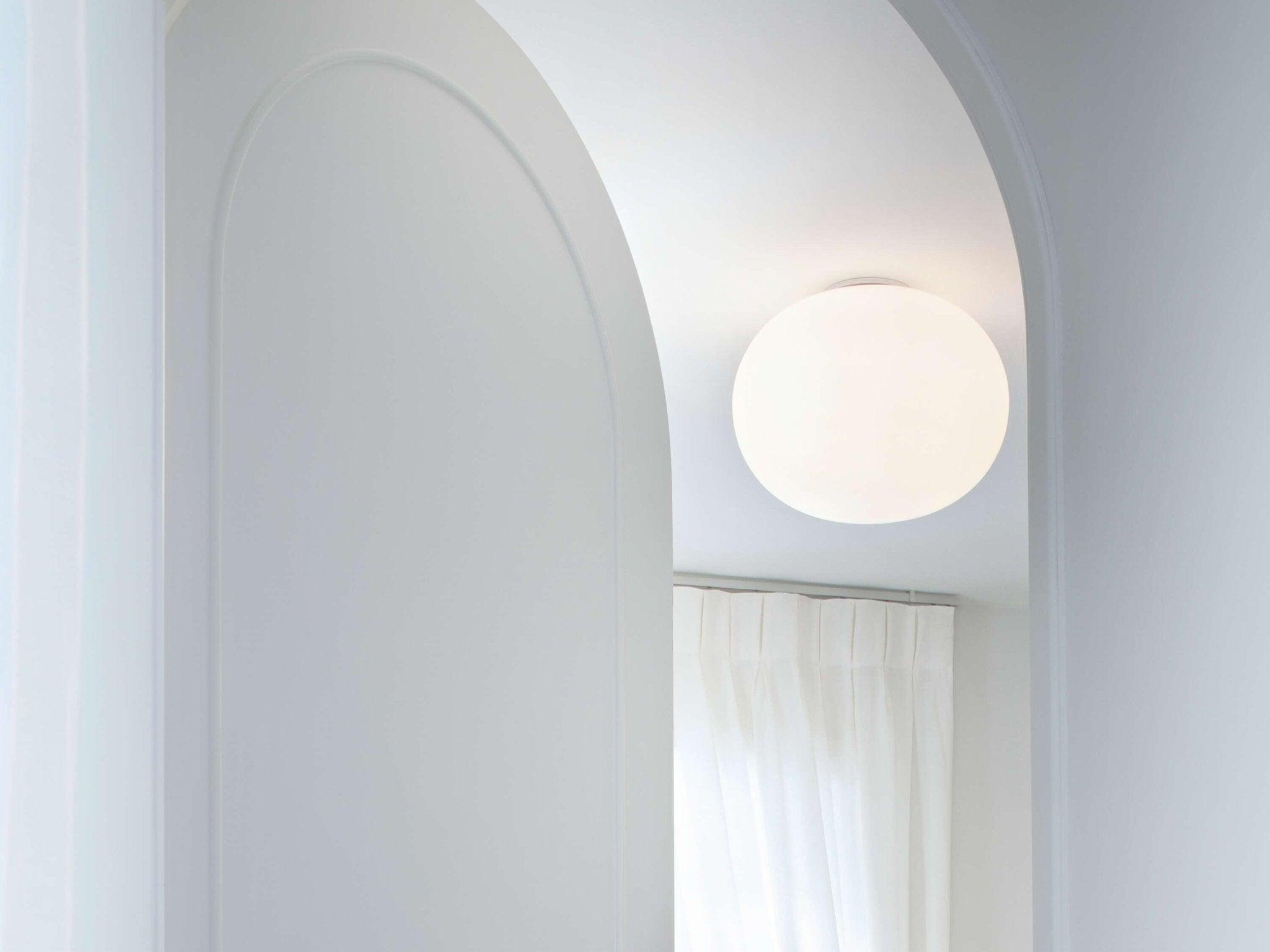 Lampa sufitowa GLO-BALL biały Flos Eye on Design