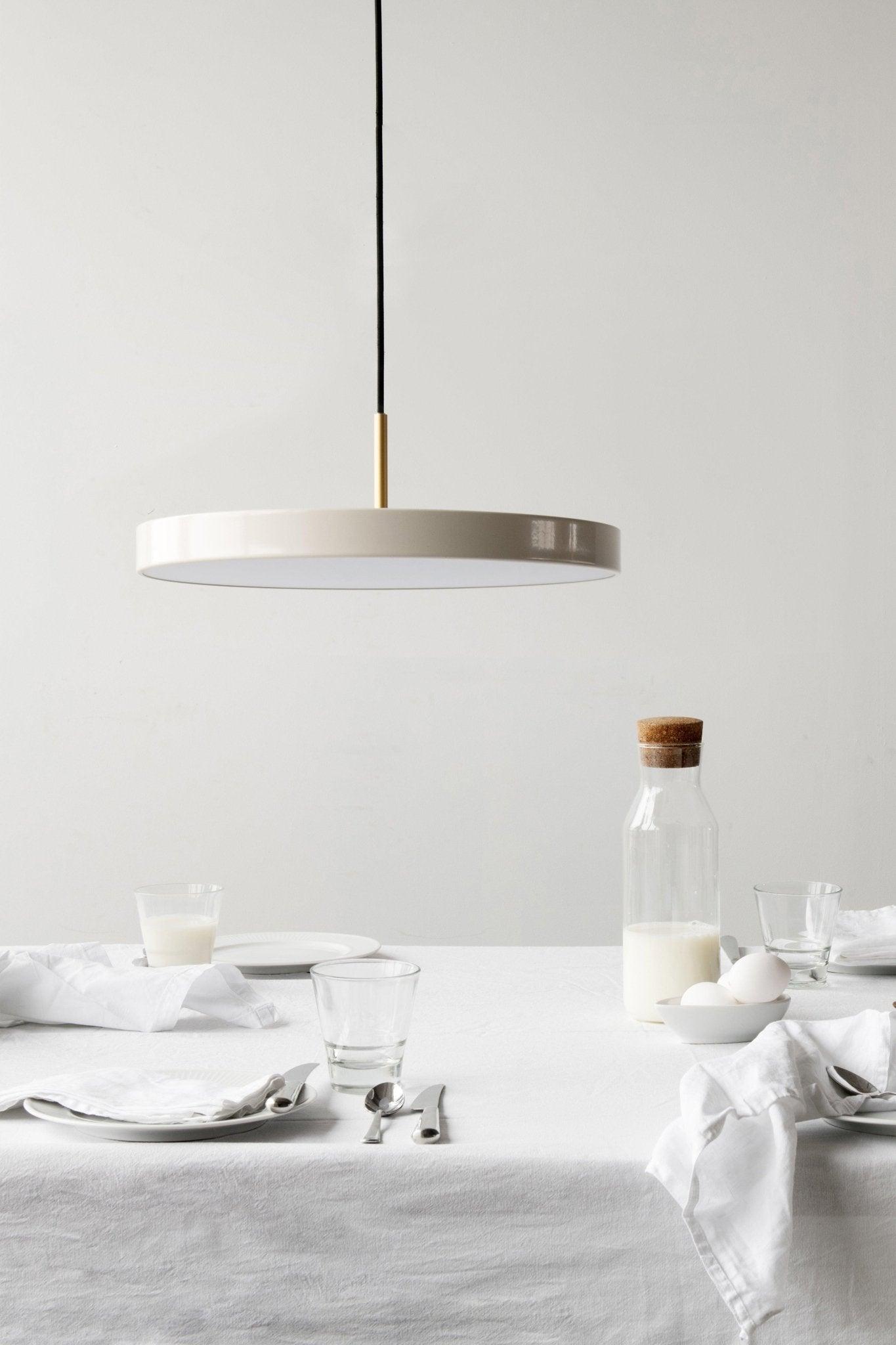Lampa wisząca ASTERIA perłowy UMAGE Eye on Design