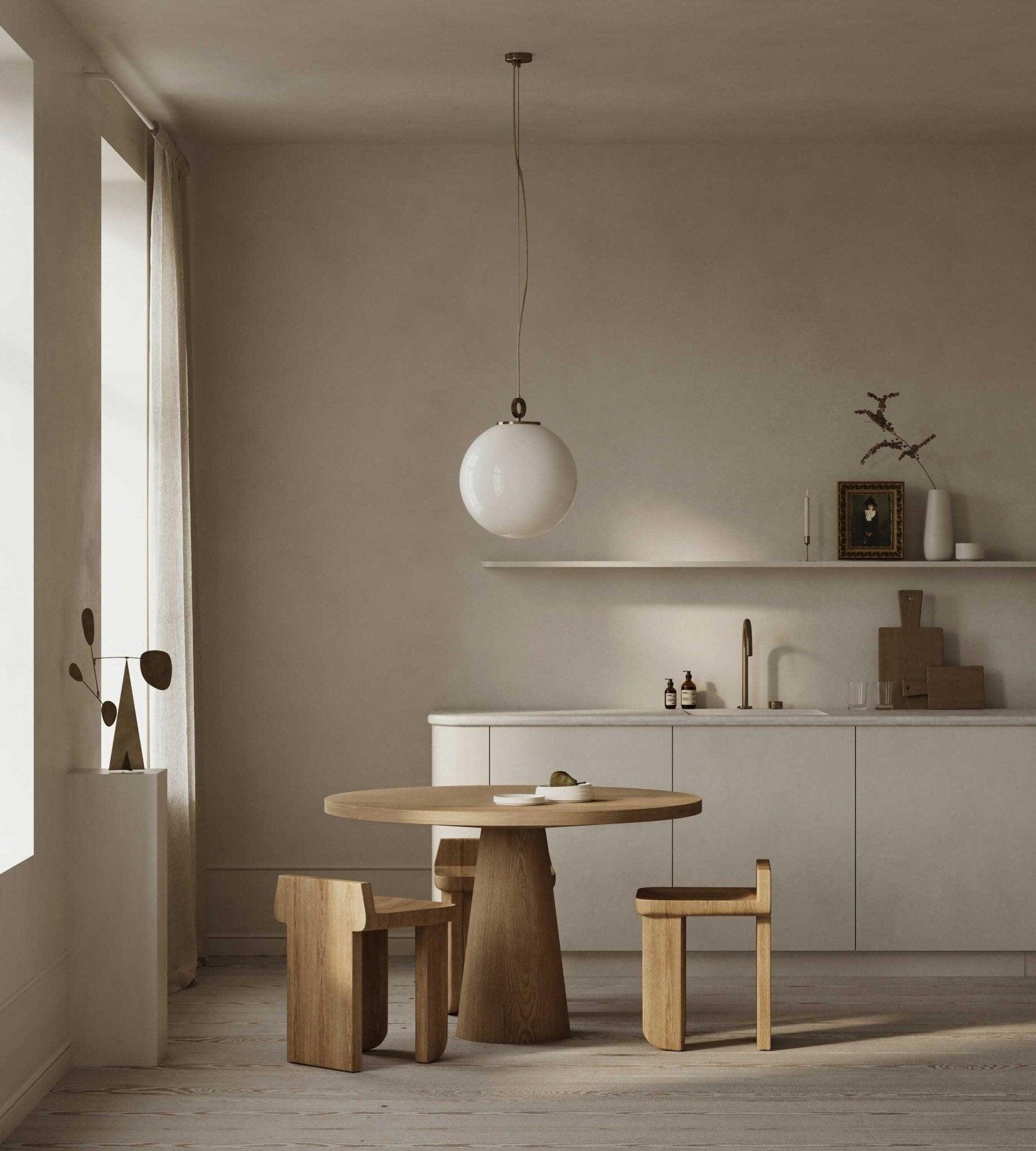 Lampa wisząca BIAŁA KULA mosiężny Embassy Interiors Eye on Design