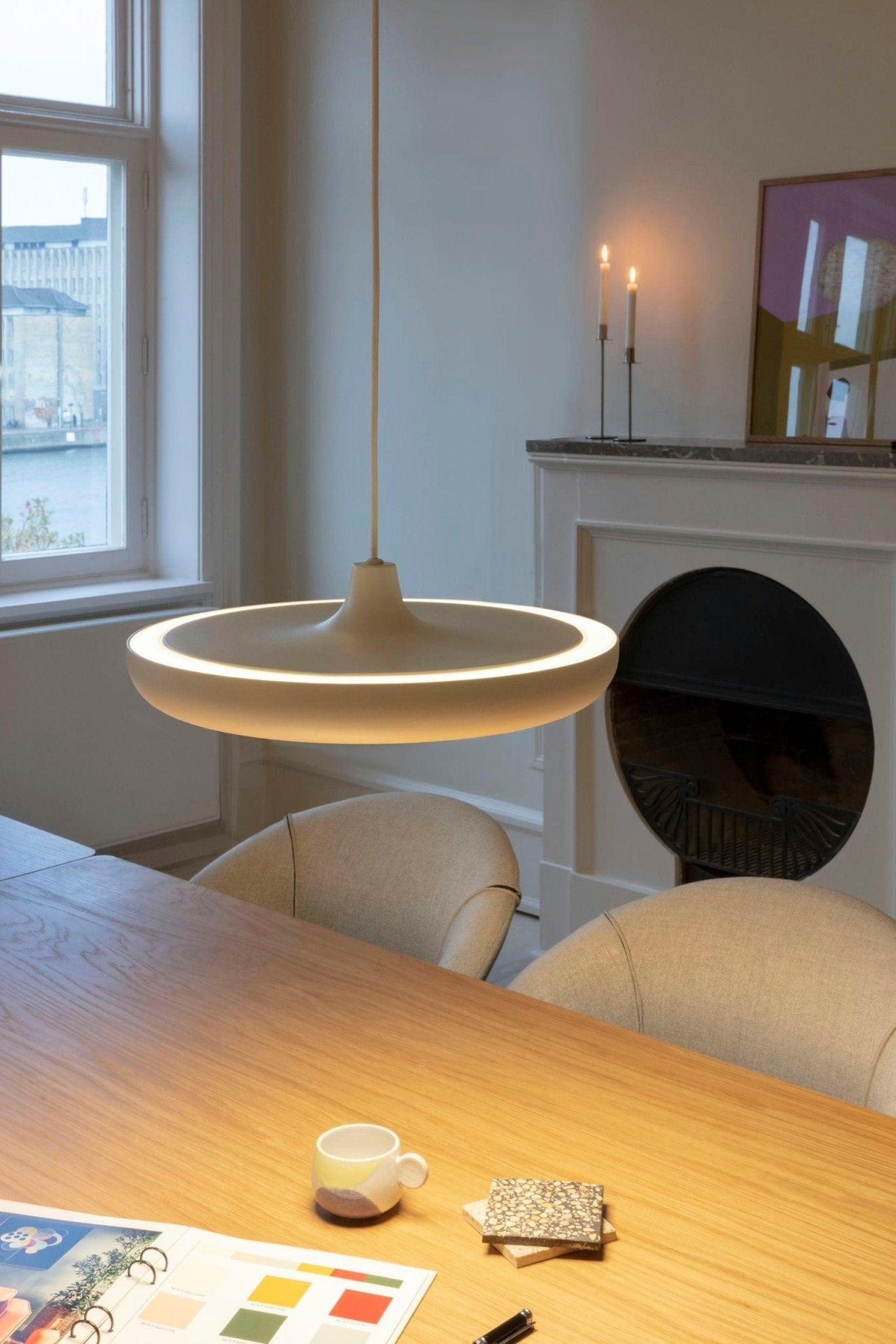 Lampa wisząca CASSINI biały UMAGE Eye on Design