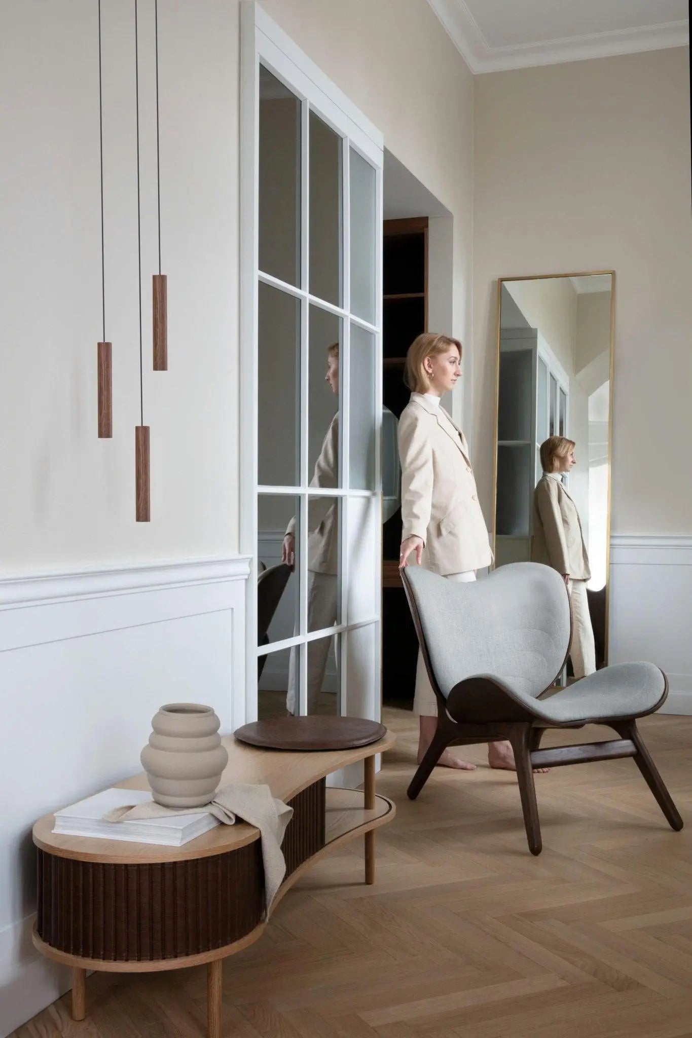 Lampa wisząca CHIMES ciemny dąb – Umage