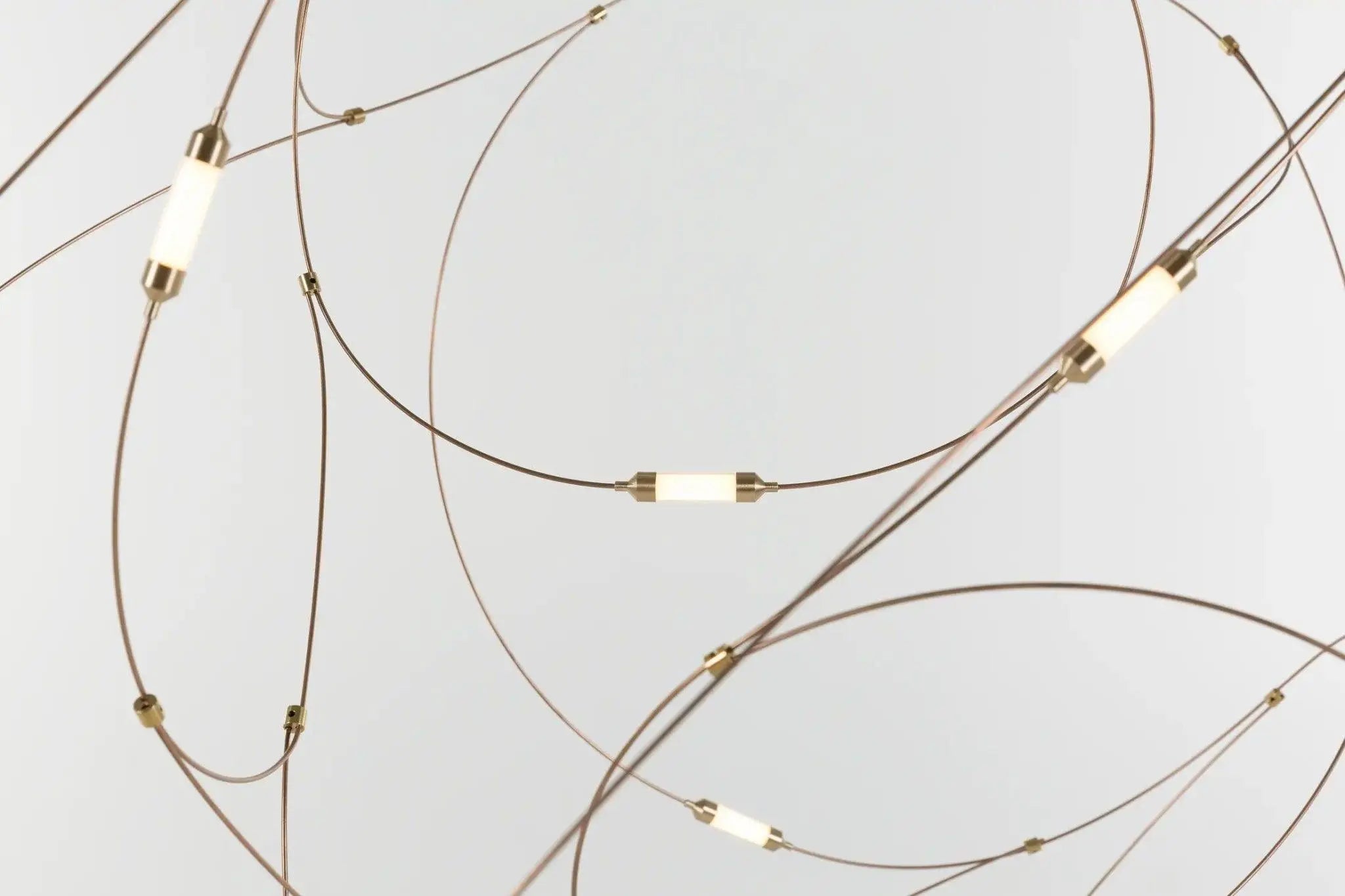Lampa wisząca FLOCK OF LIGHT mosiądz – Moooi