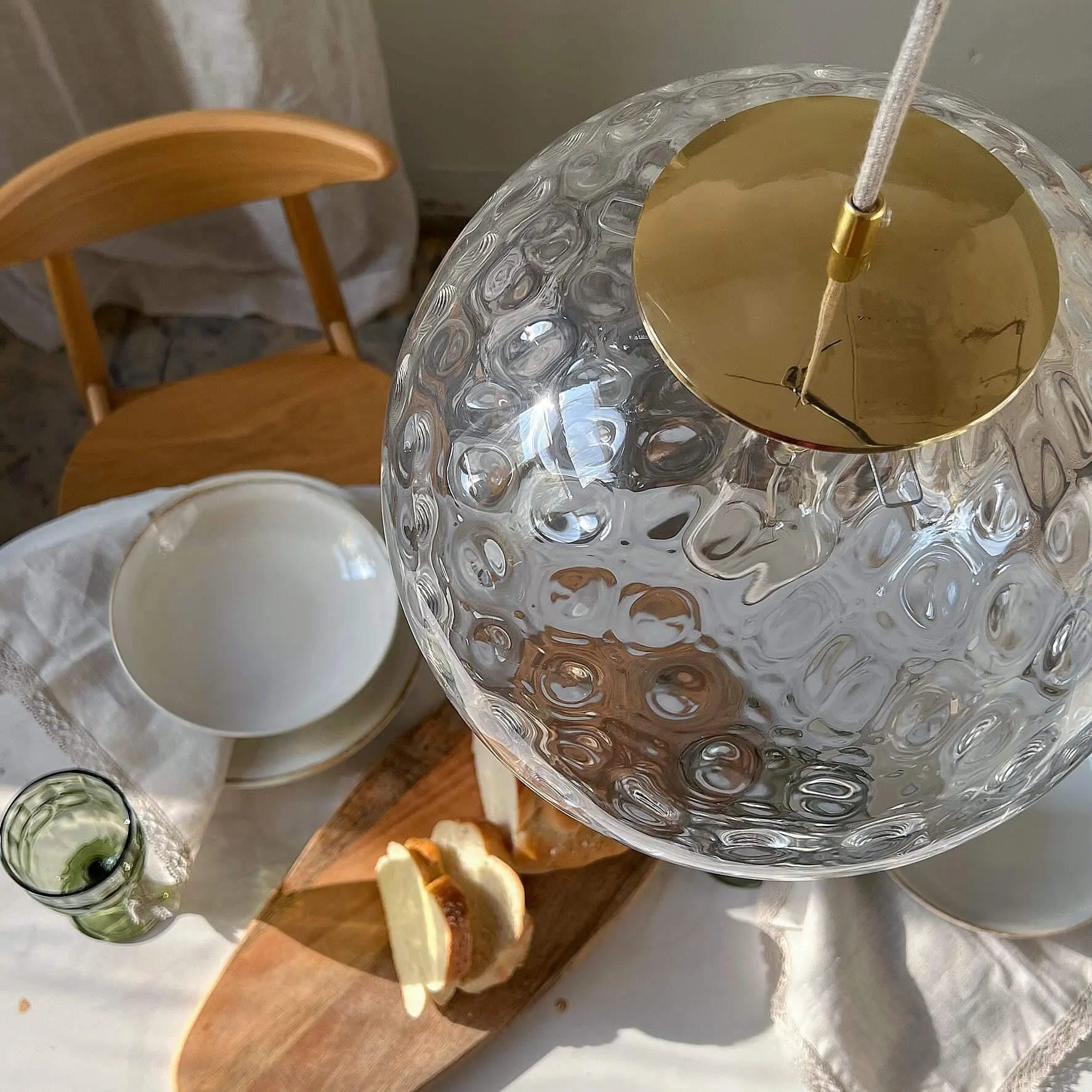 Lampa wisząca KULA REFLEKSYJNA mosiężny – Embassy Interiors