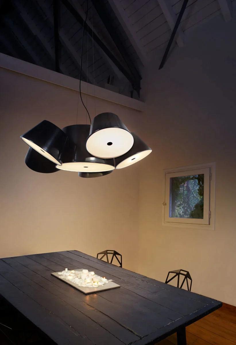 Lampa wisząca okrągła TAM TAM biały z brązowymi kloszami Marset Eye on Design