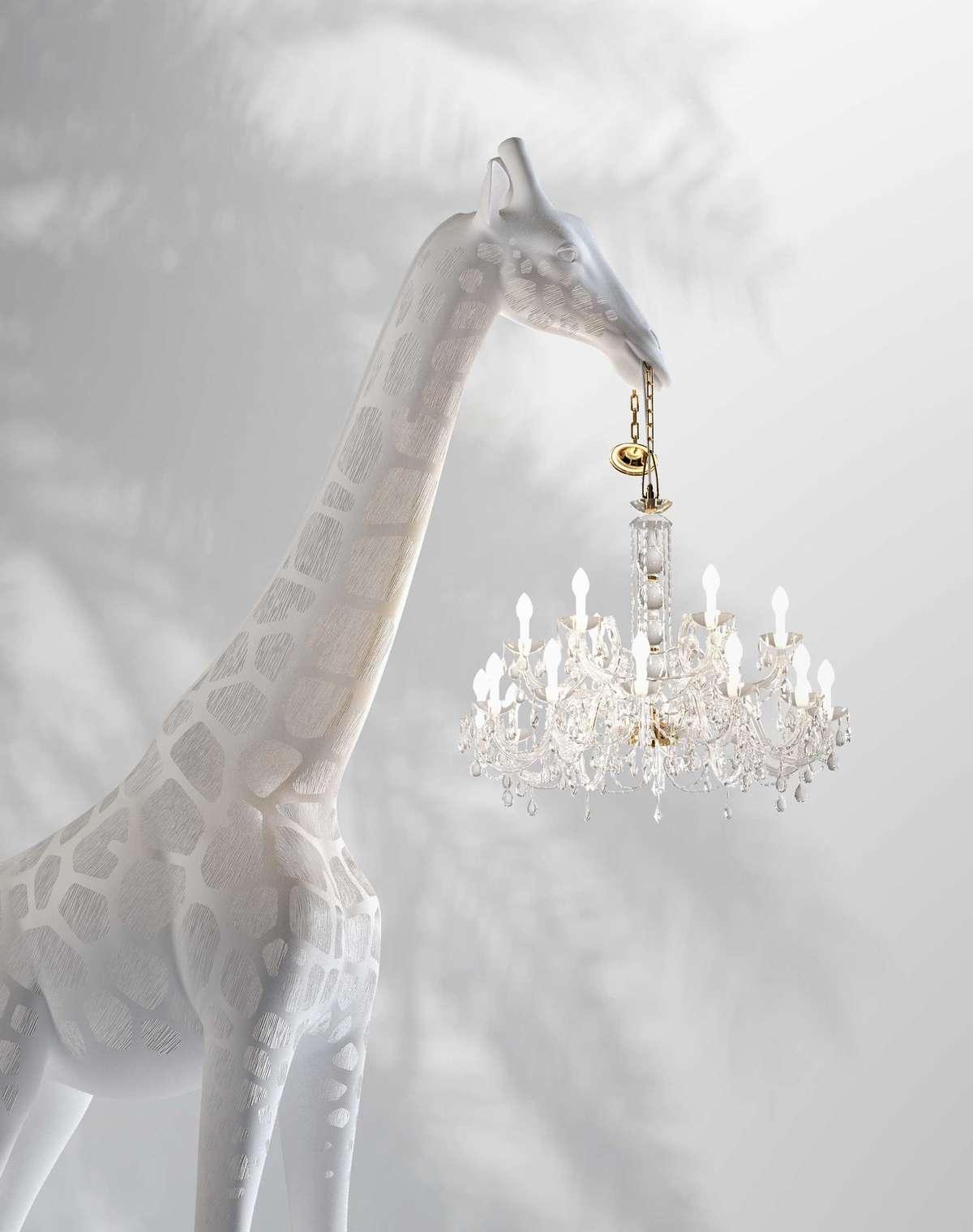 Lampa zewnętrzna GIRAFFE IN LOVE XL biała Qeeboo Eye on Design