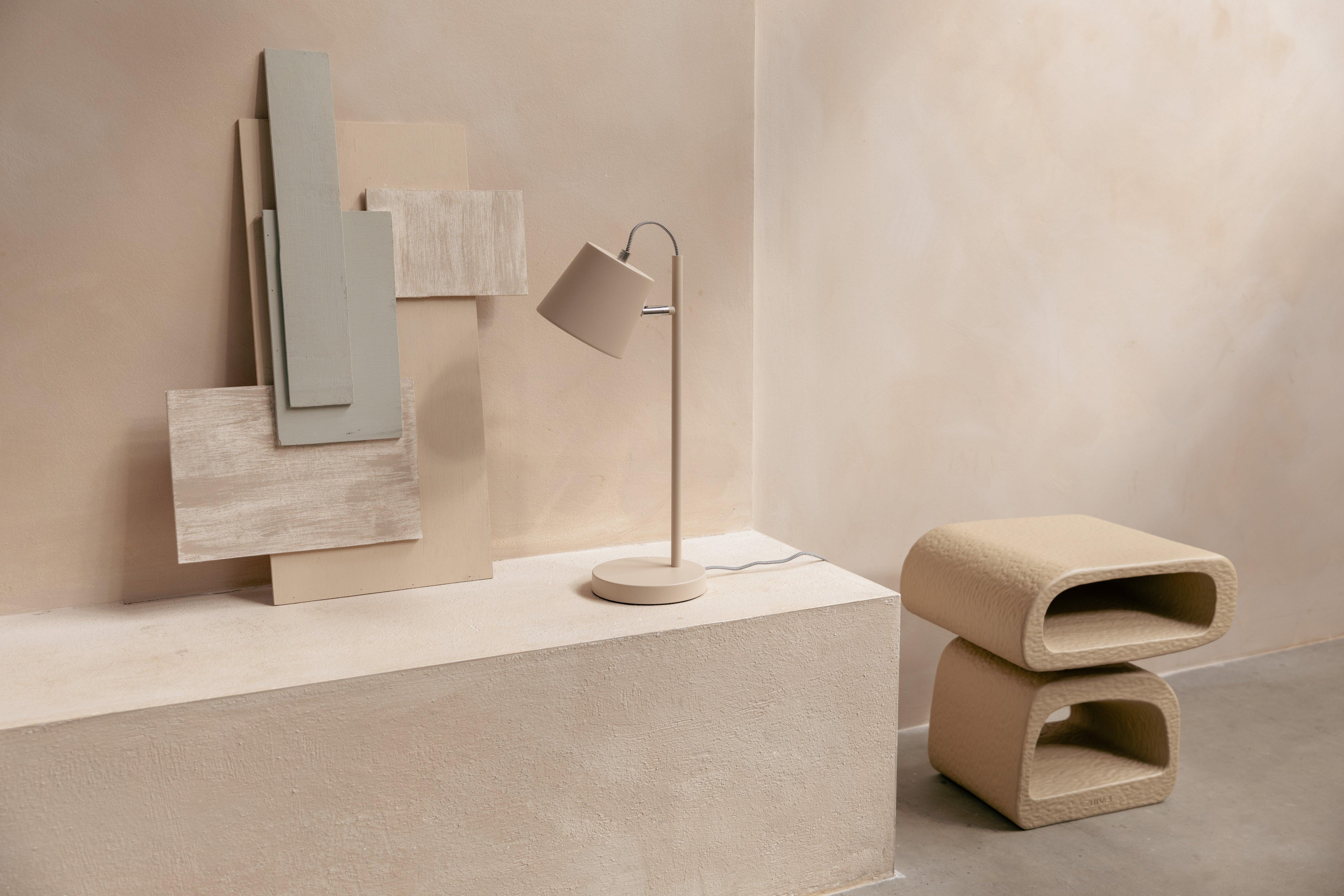Lampka BUCKLE HEAD beżowy Zuiver Eye on Design