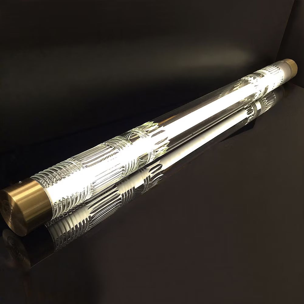 Nástenná lampa CRYSTAL TUBE z krištáľového skla s mosadzným povrchom