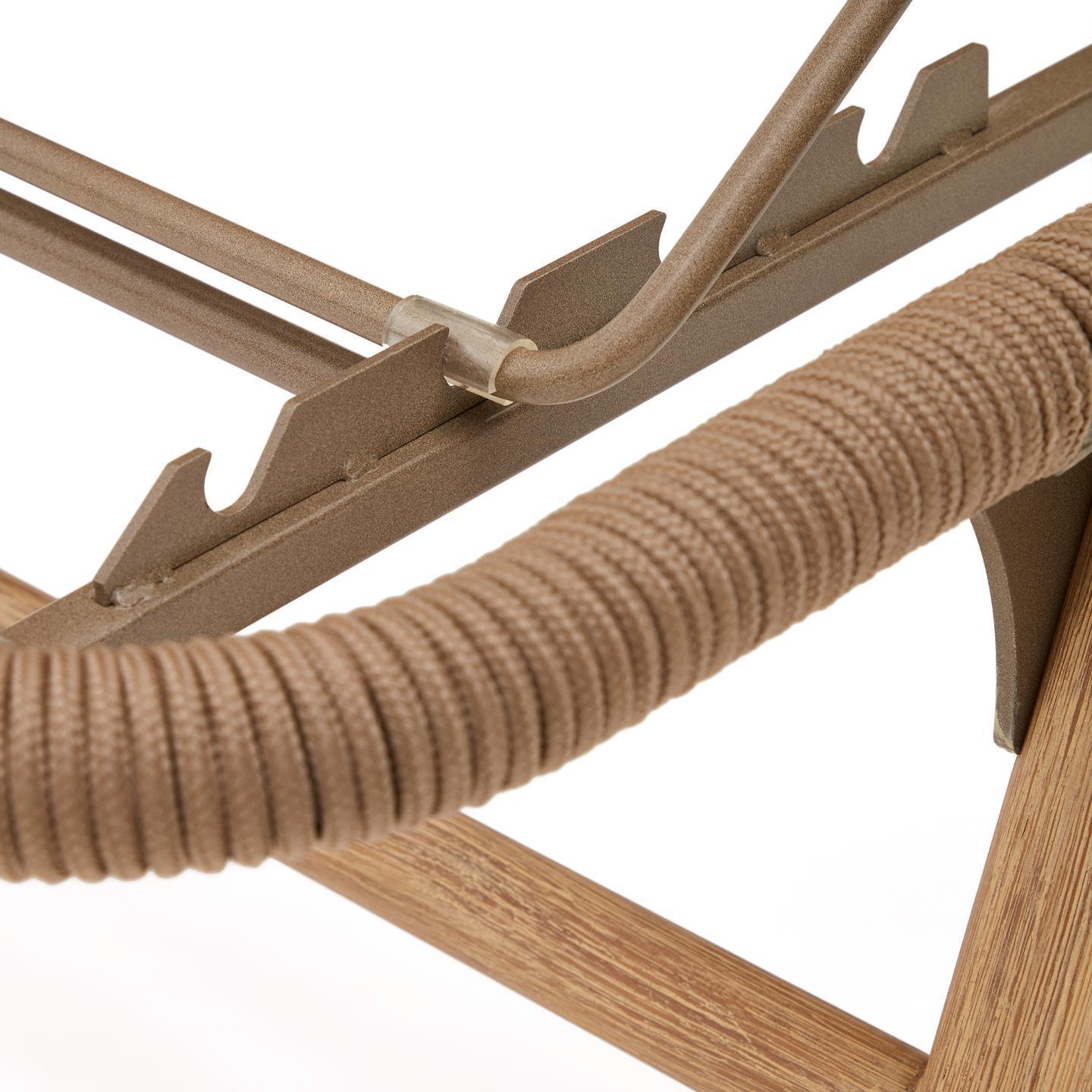 Leżak ogrodowy DANDARA beżowy La Forma Eye on Design