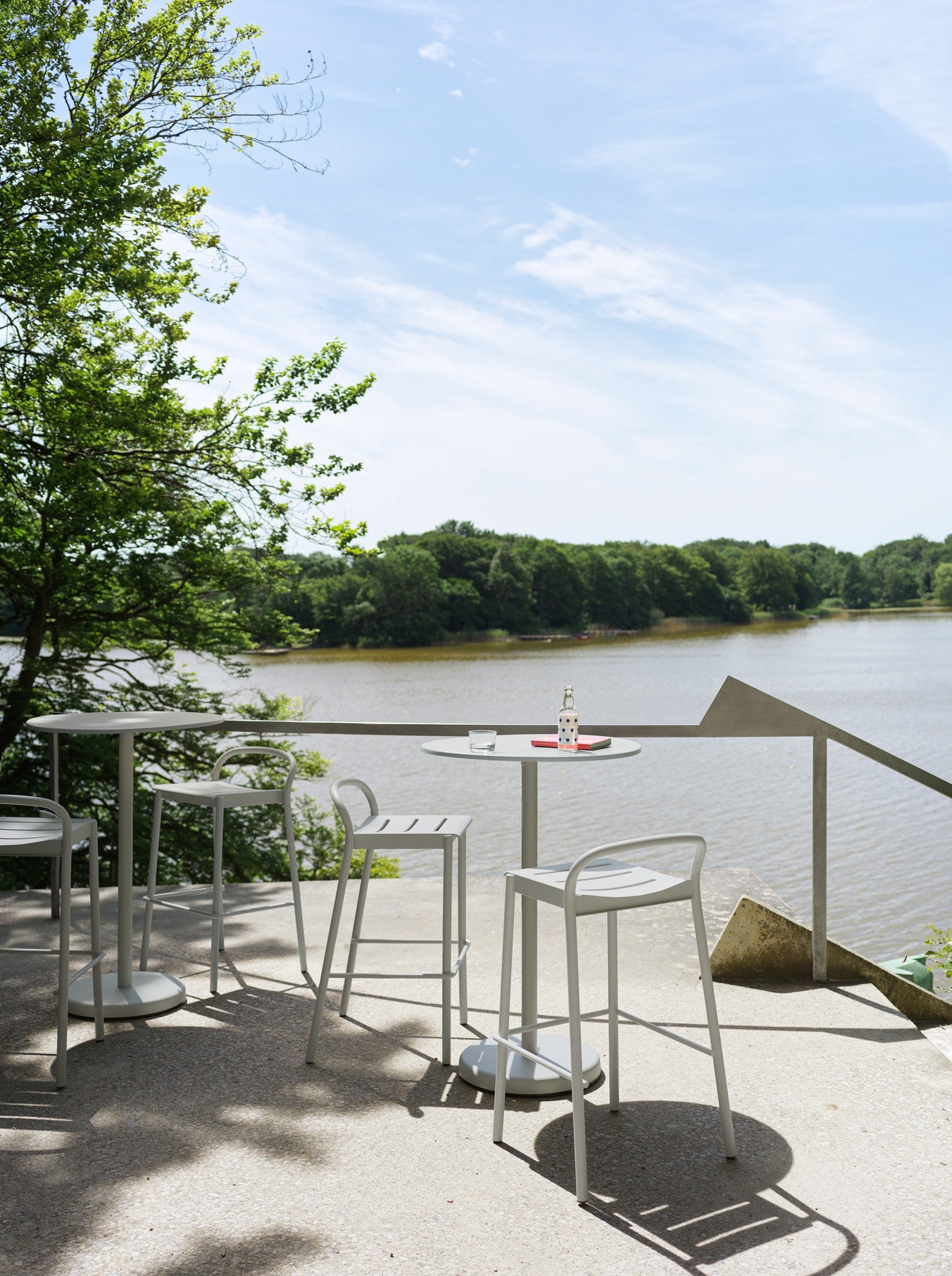 Hoker vonkajší LINEAR taupe oceľ