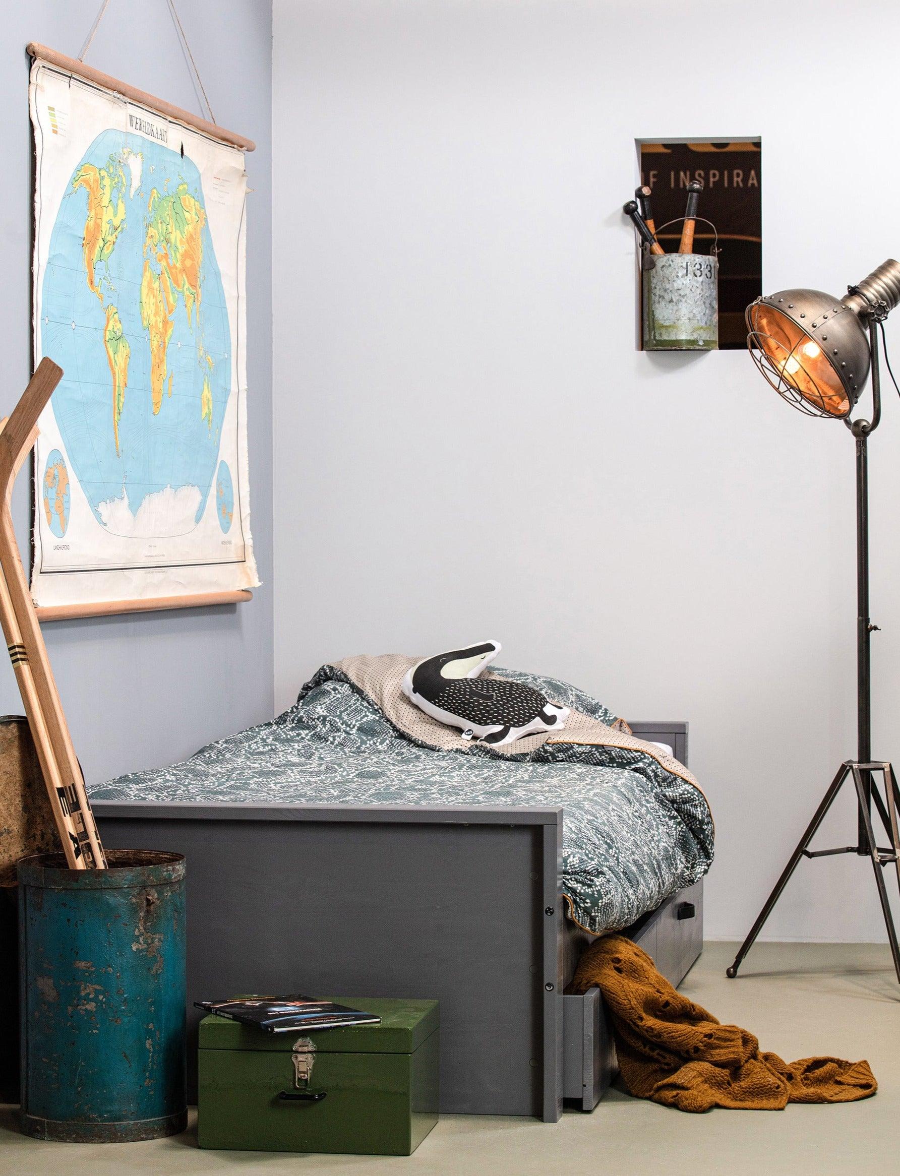 Łóżko MORRIS szary Woood Eye on Design