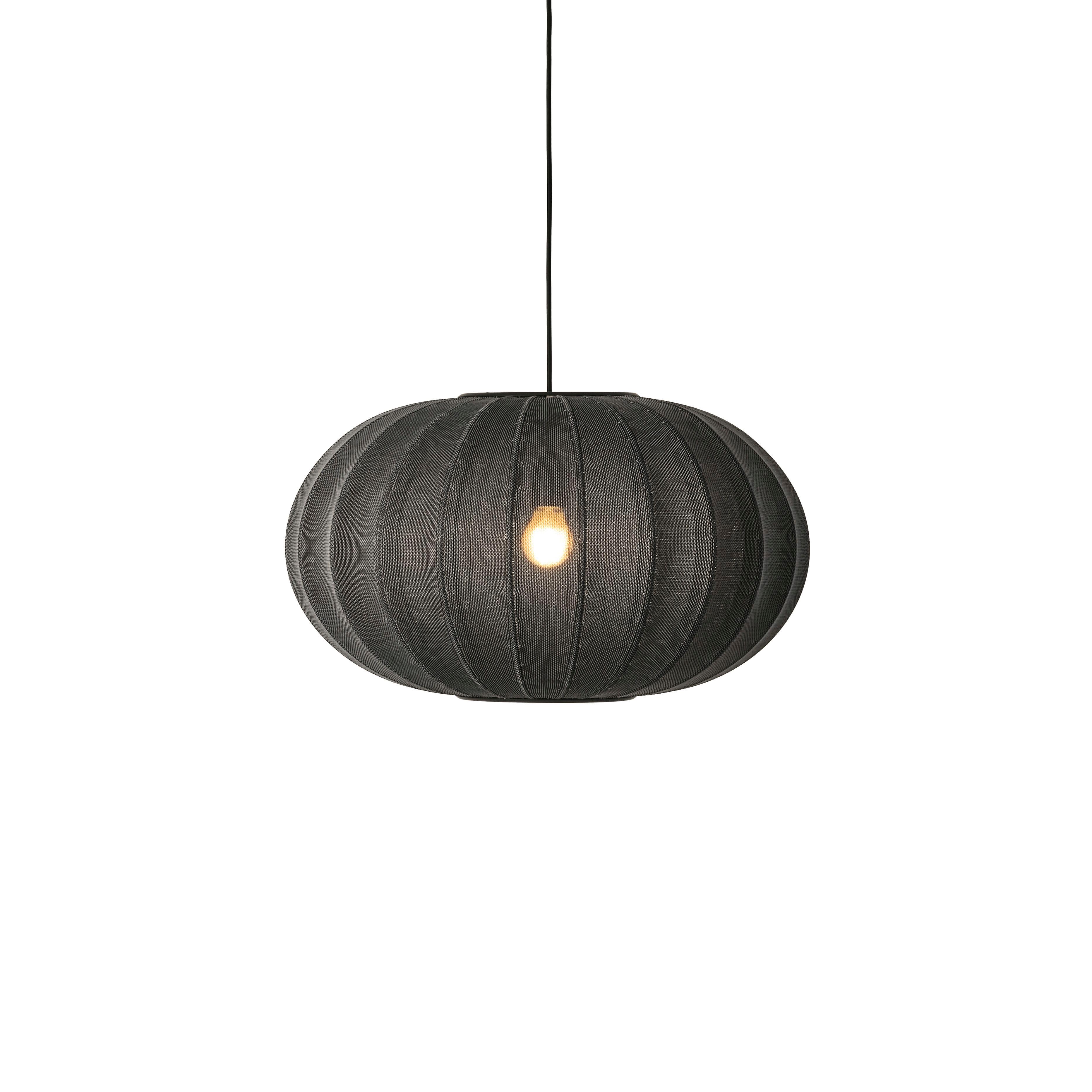 Závesná lampa KNIT-WIT OVAL čierna