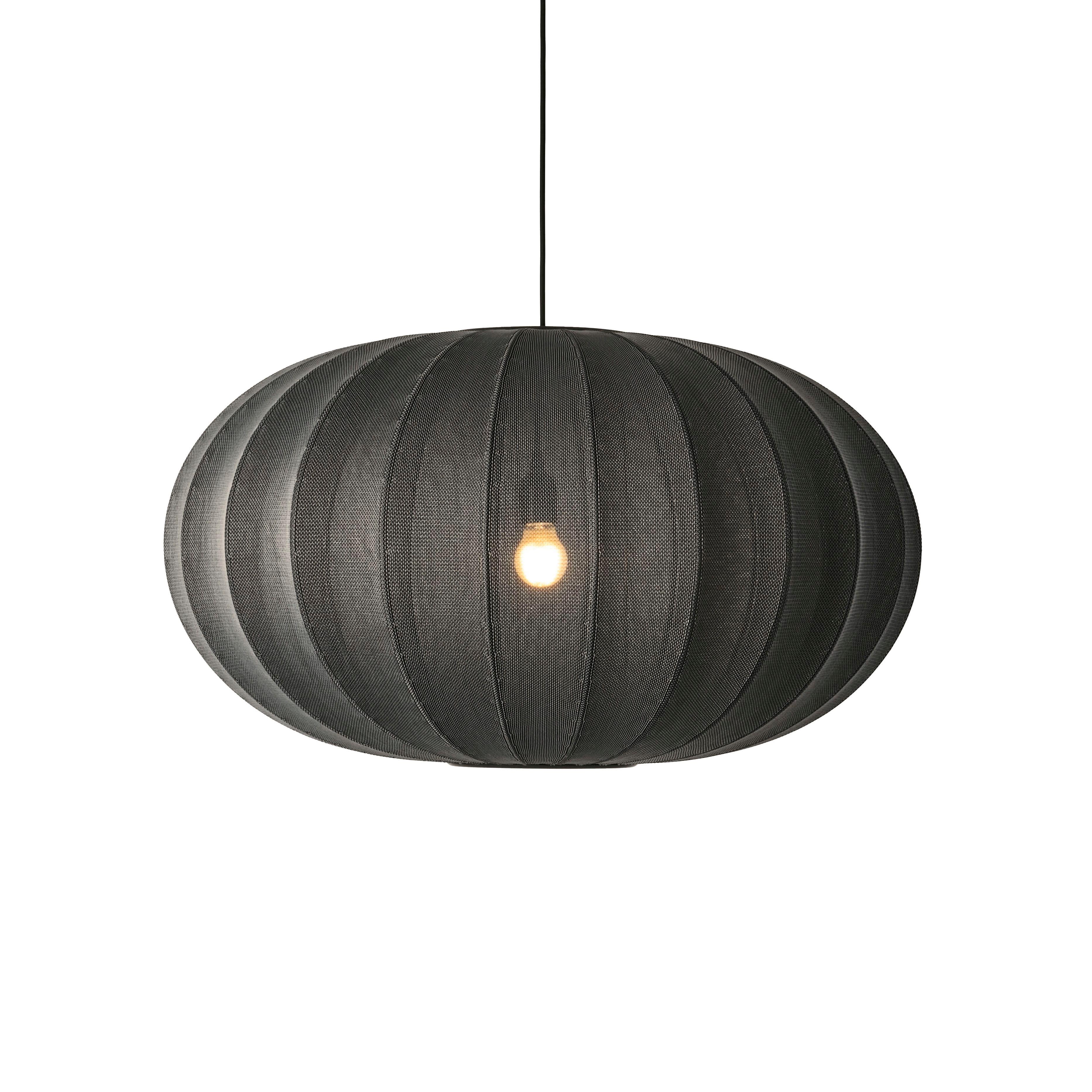 Závesná lampa KNIT-WIT OVAL čierna