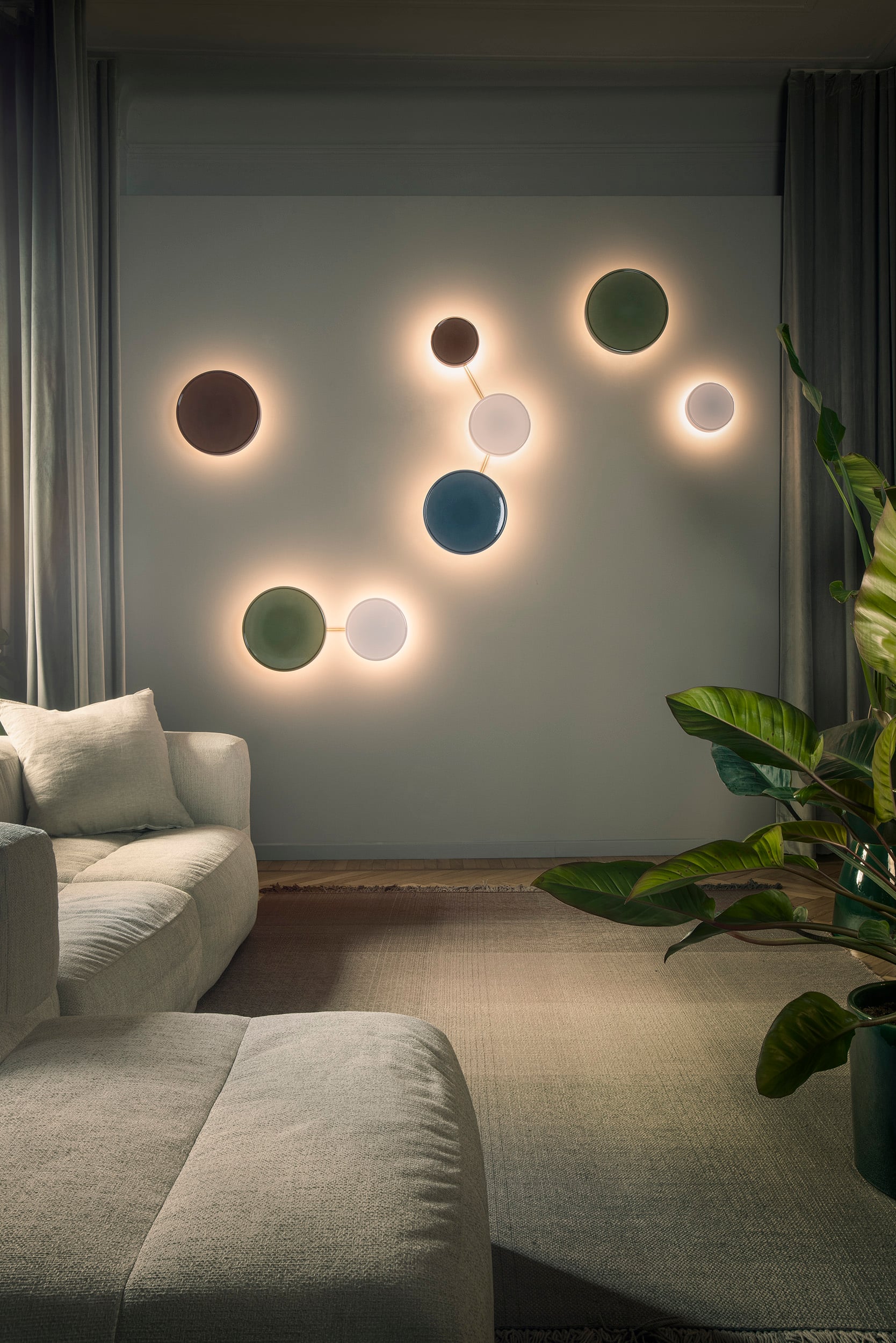 CARAMEL Blue Wall Lamp