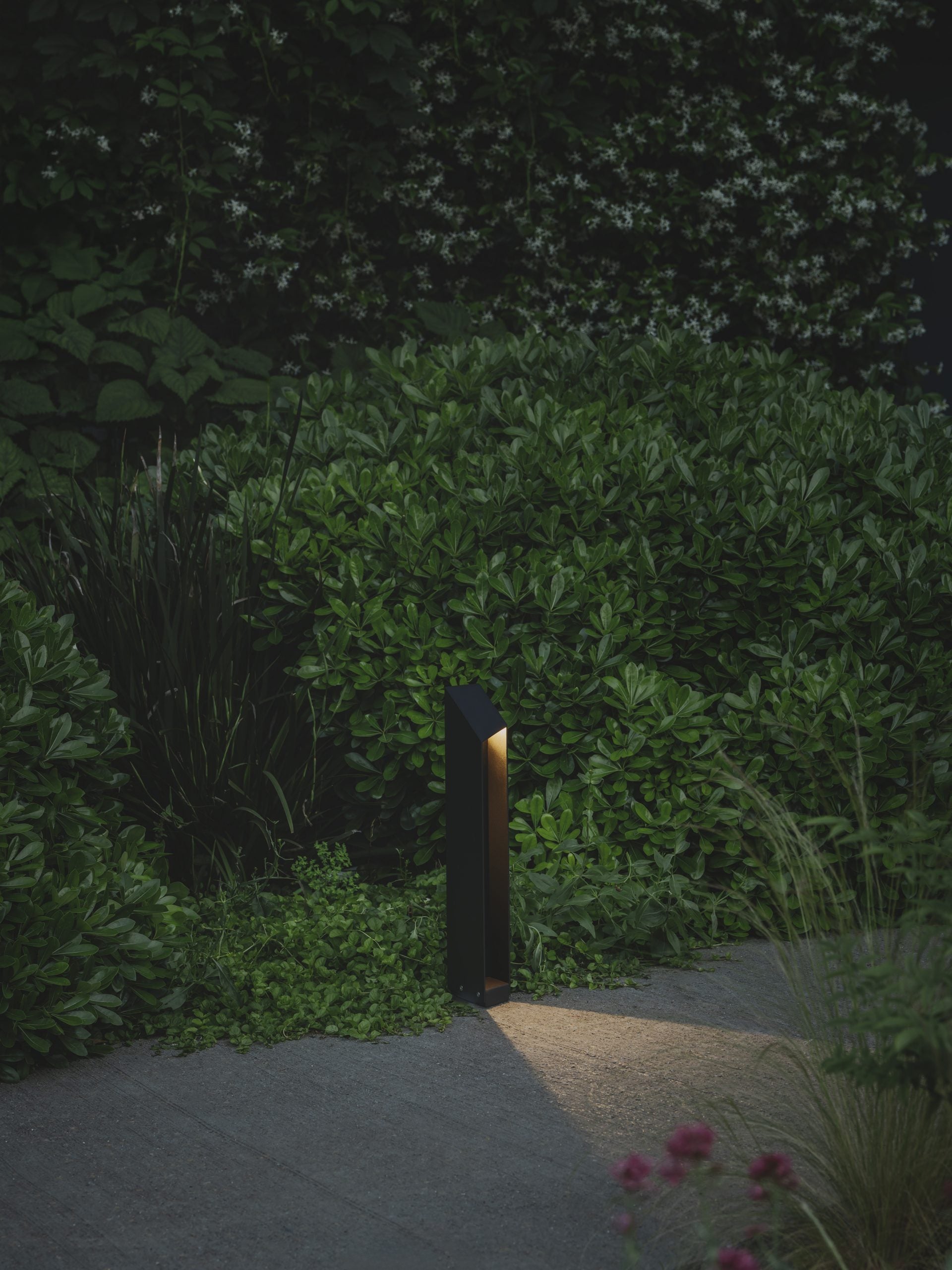 Outdoor lamp DOMUS black