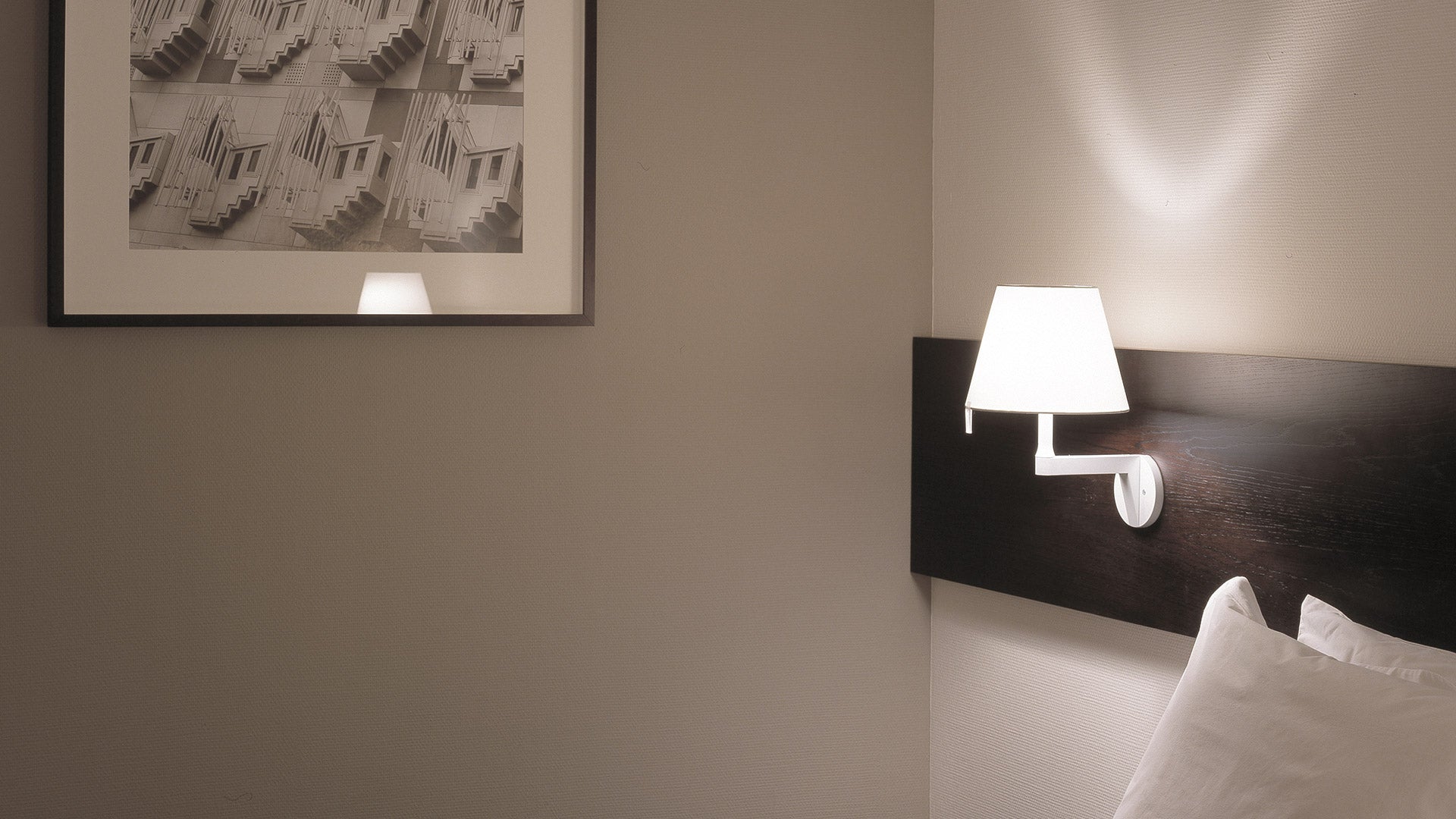 Wall lamp MELAMPO gray base