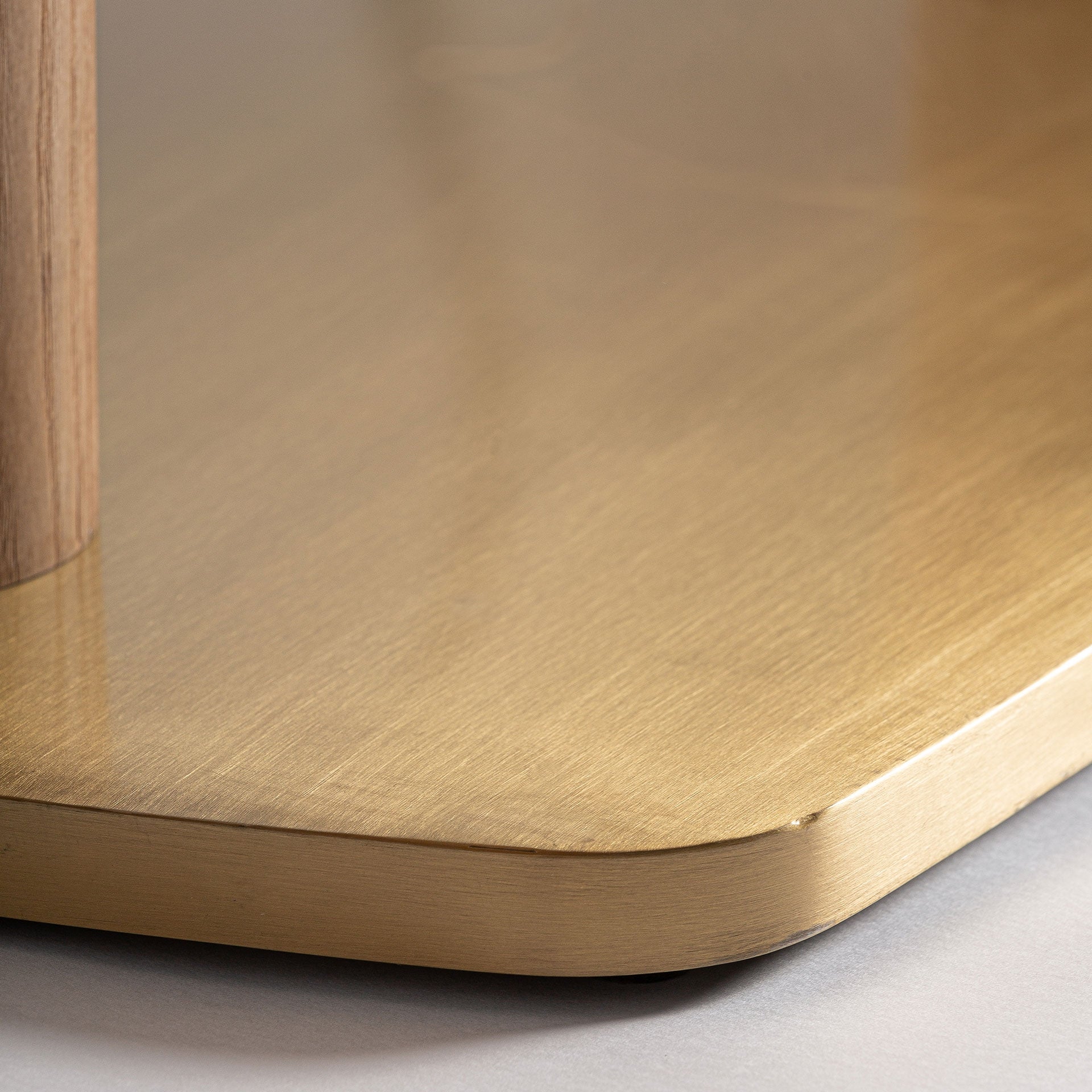 BIRIEUX Bar Table in Oak Wood with Terrazzo