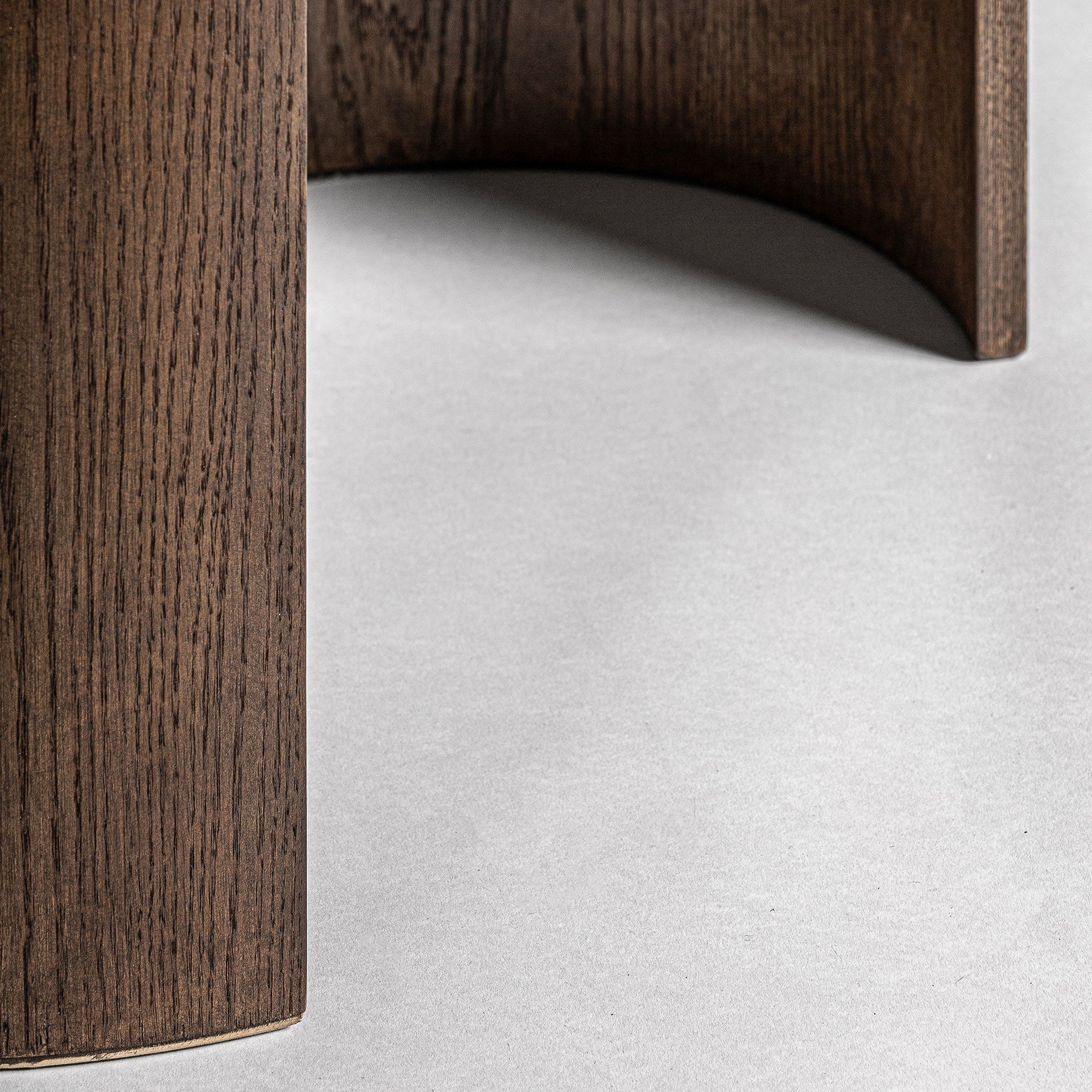 TREIGNAC Oak Veneer Table