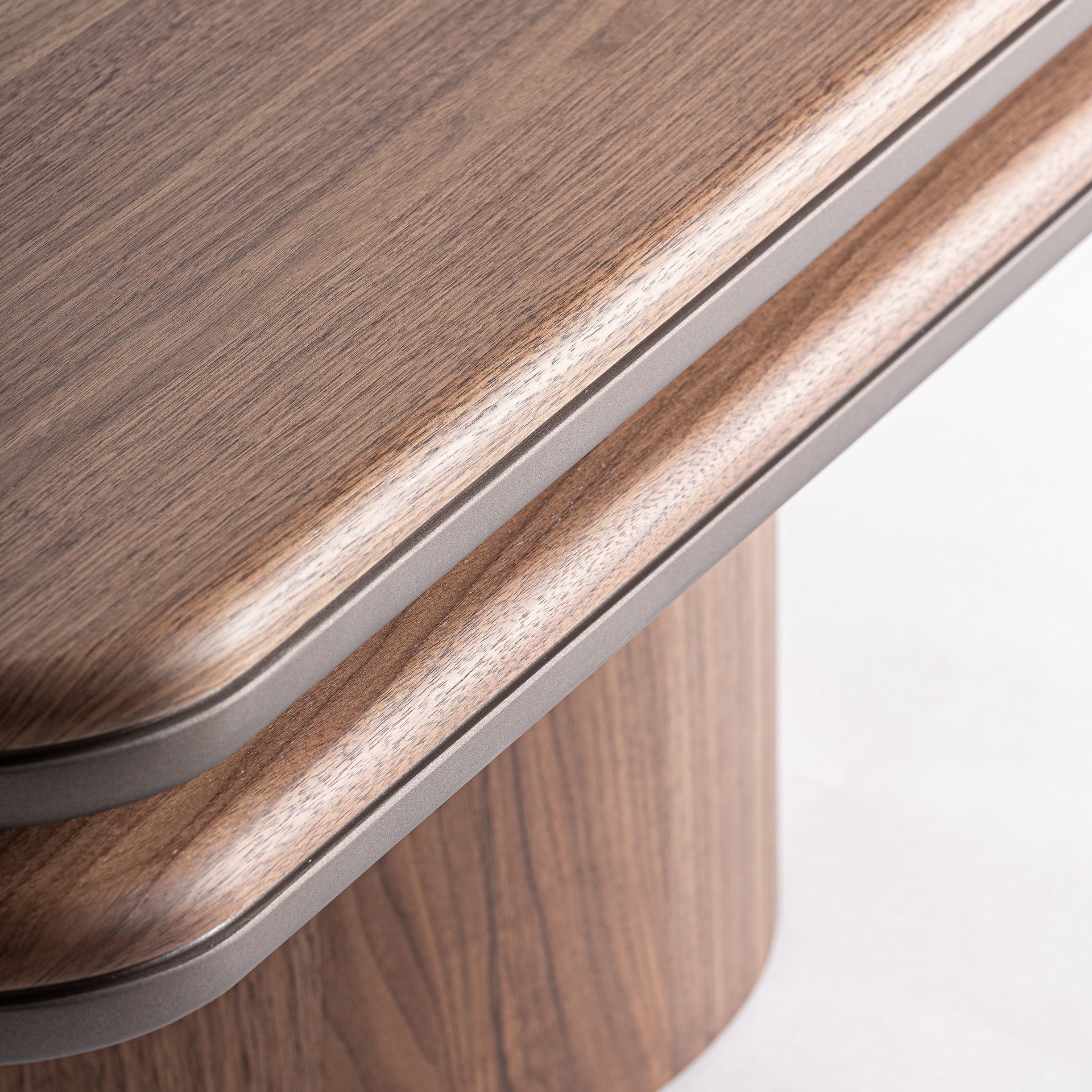 KEXBY Walnut Veneer Coffee Table
