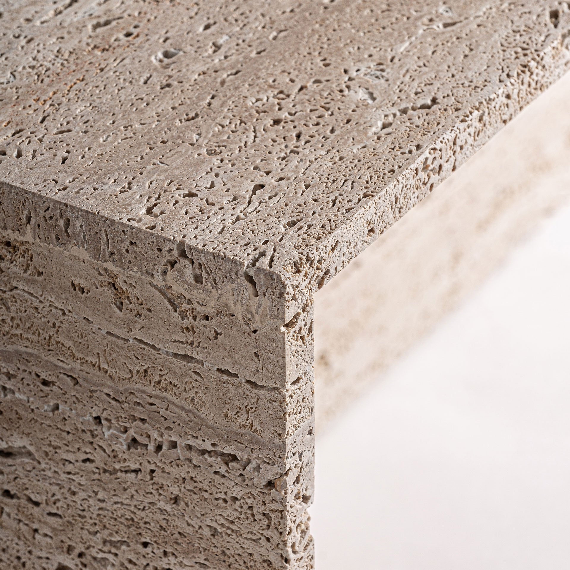 Rectangular Coffee Table THEUVILLE Travertine