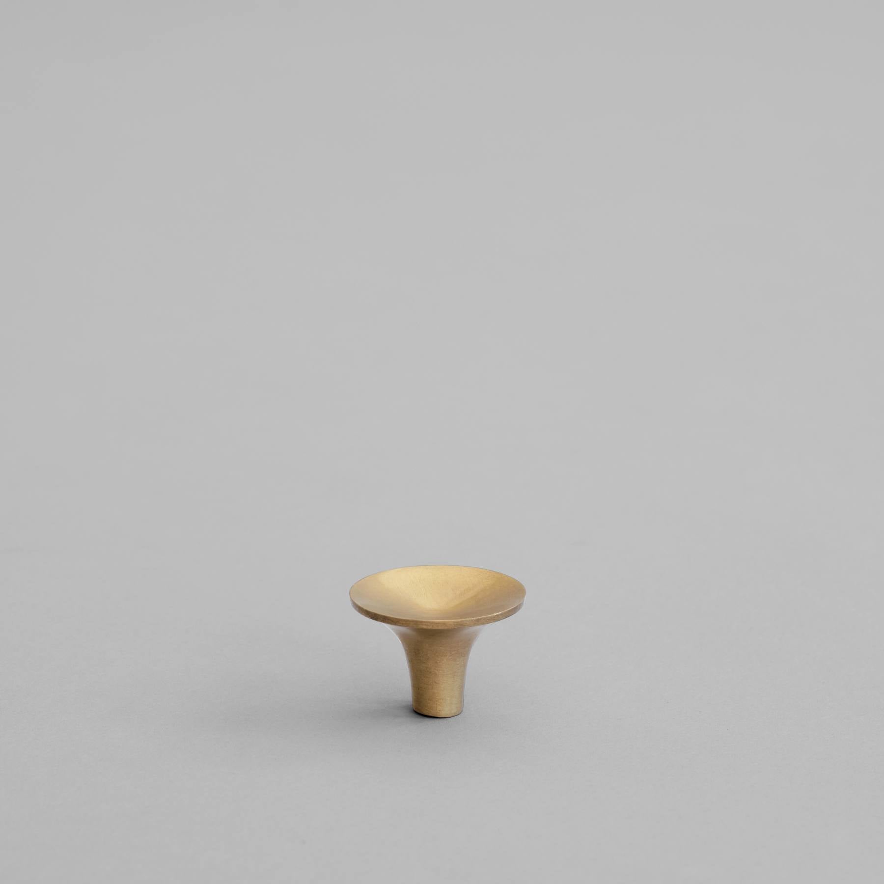 HIHAT brass knobs