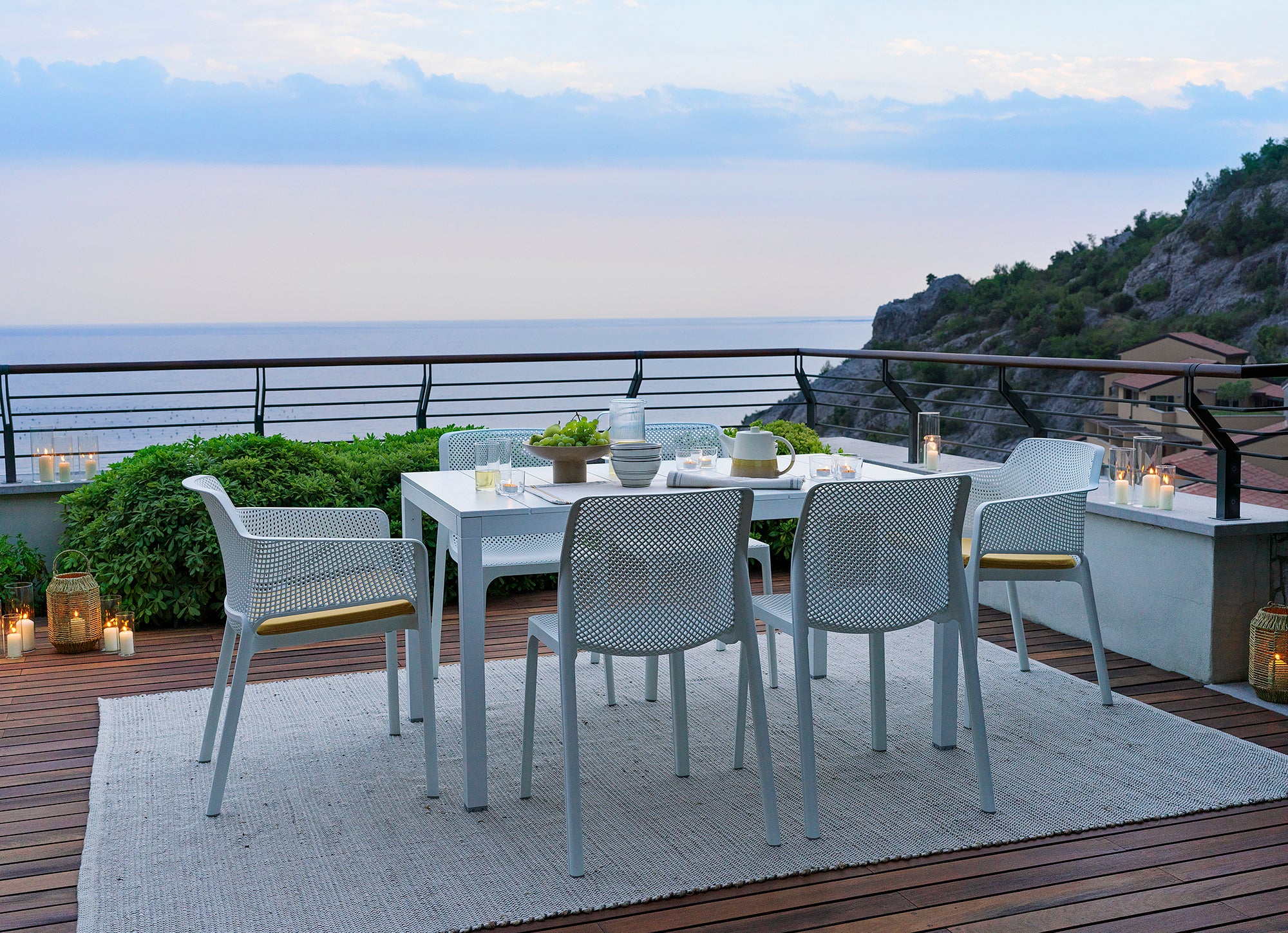 BIT taupe outdoor chair