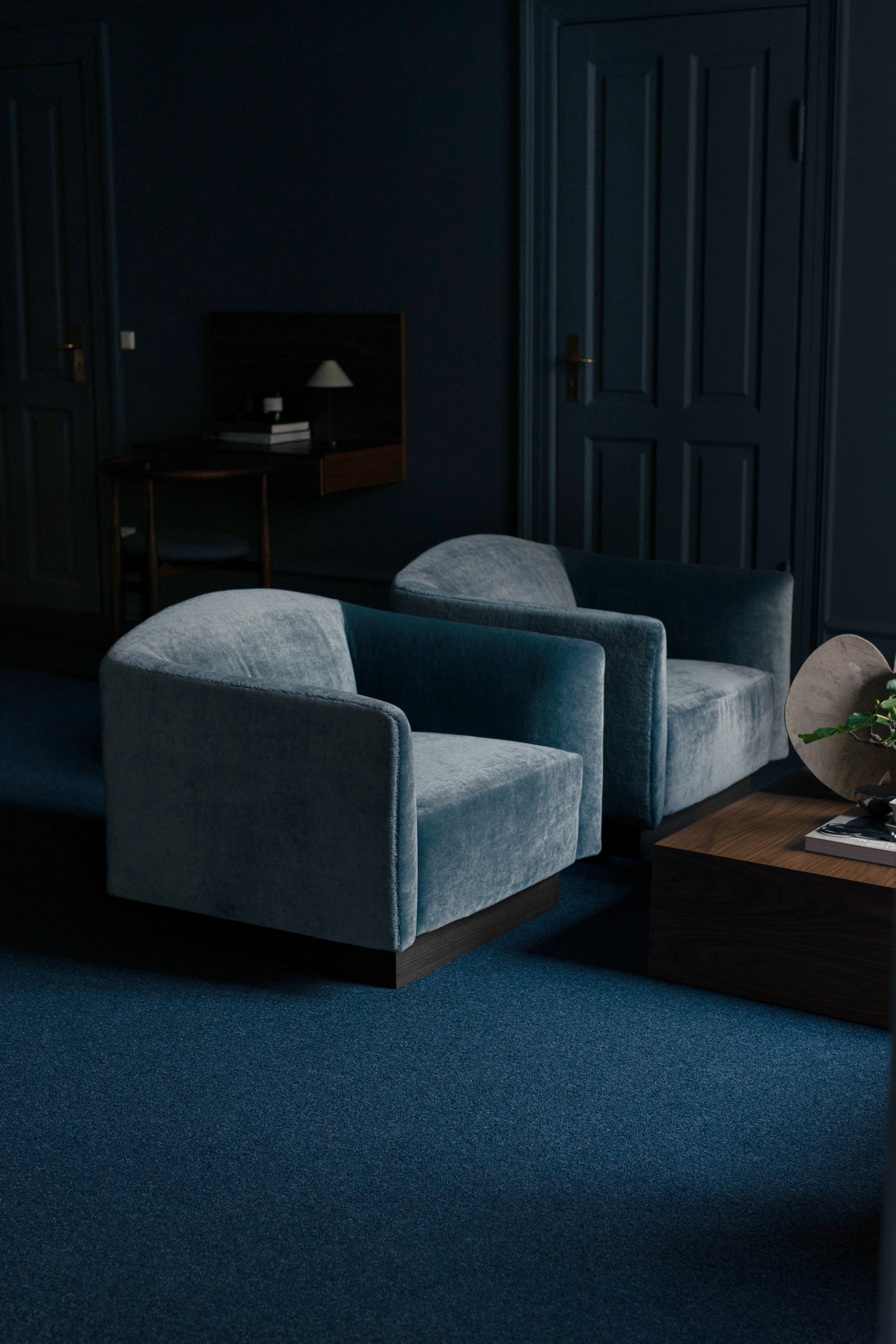 Shore plinth armchair upholstered