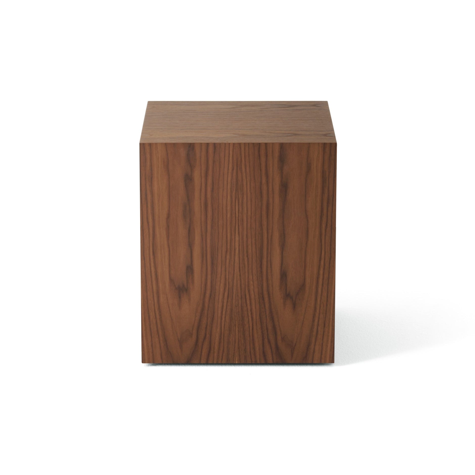 Bočný stolík MASS orechový dyha