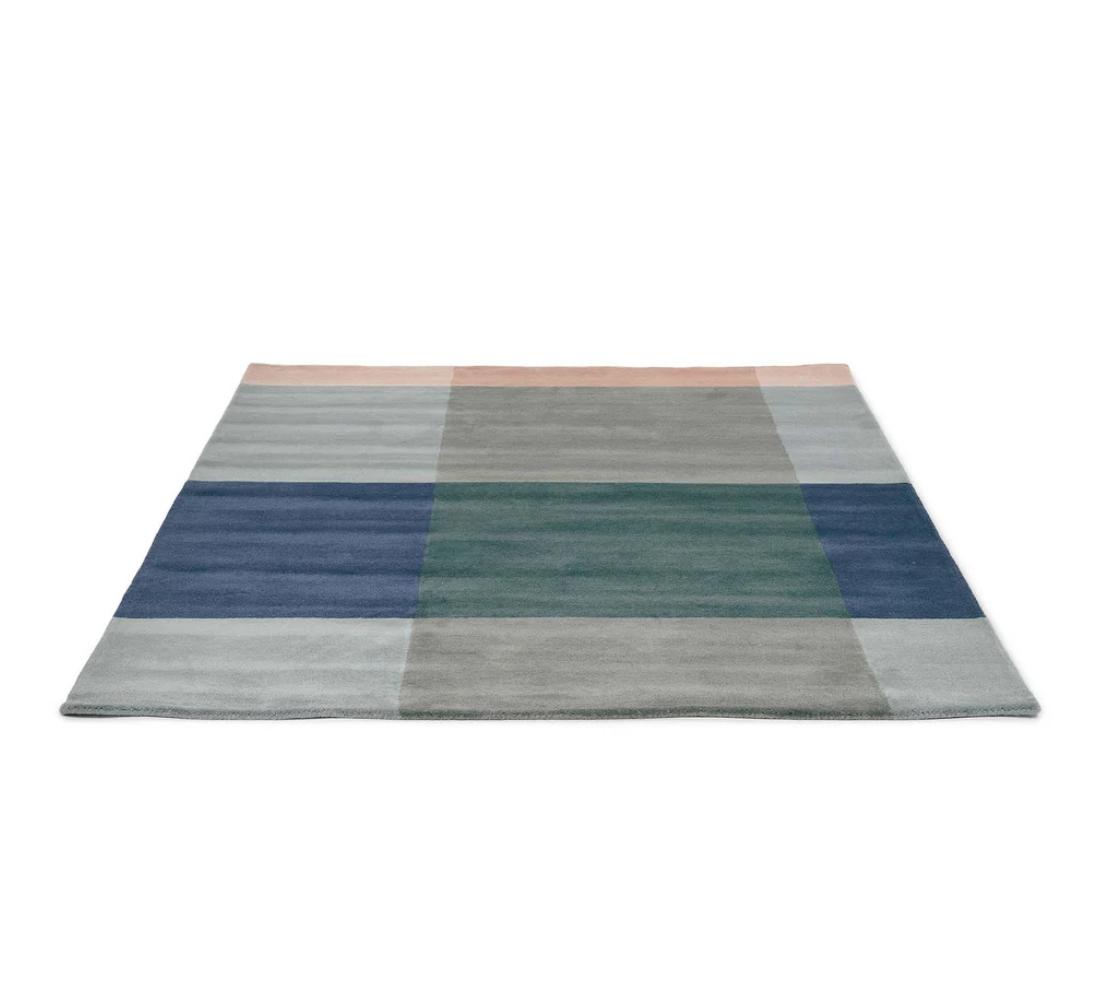 Plaid gray rug blue