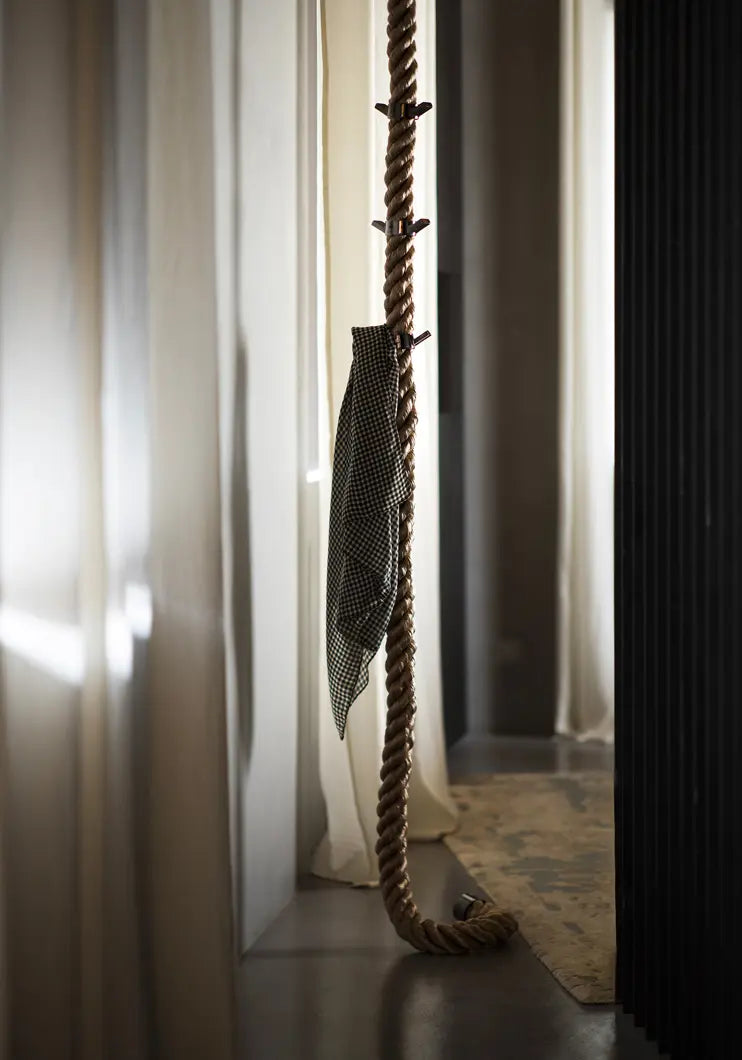 Wall mount for LA CIMA hanger gold