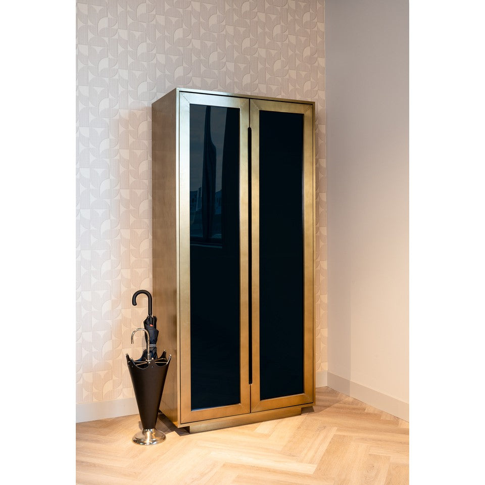 Vitrína FINSBURY antická zlatá s čiernym sklom