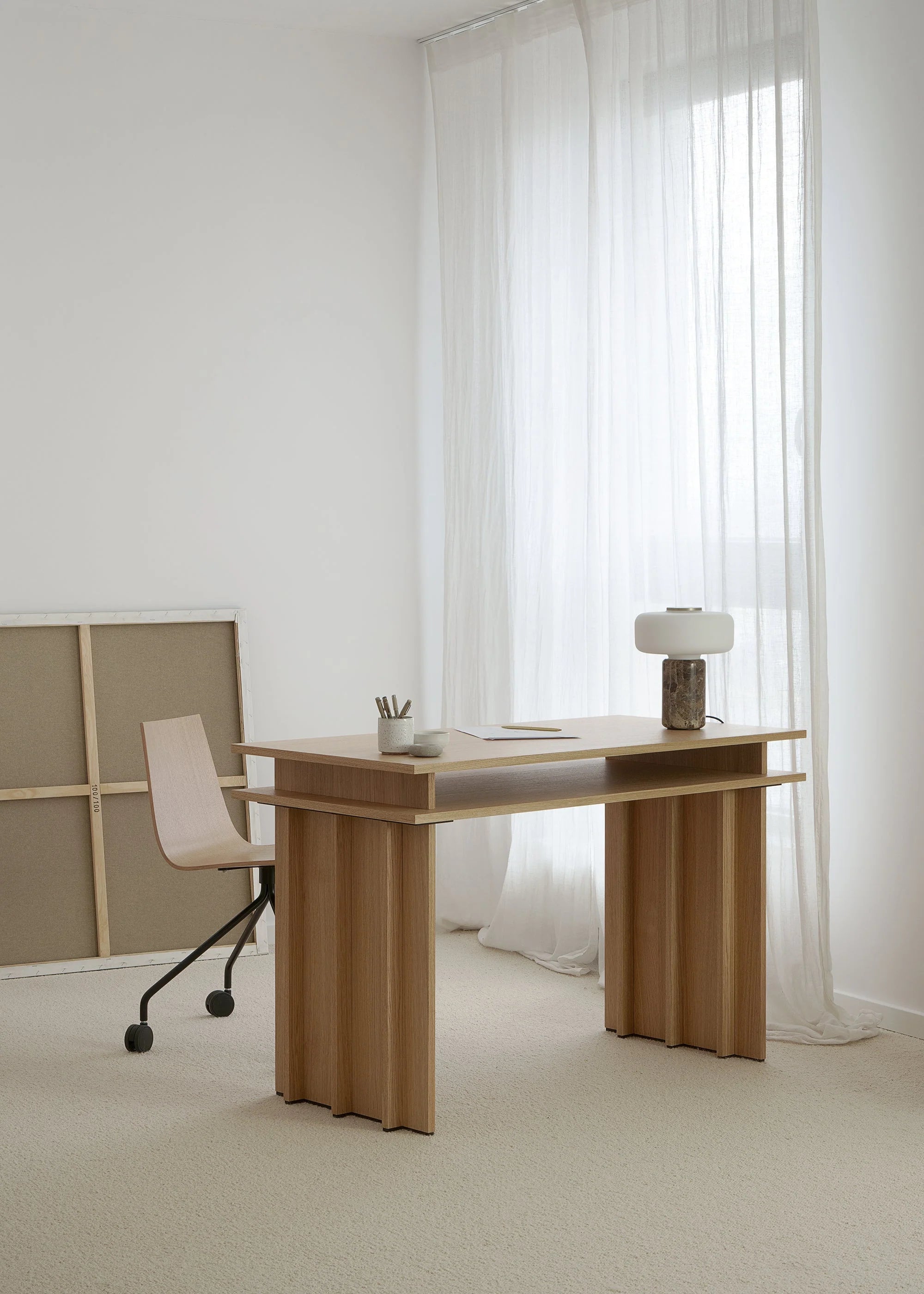 PIATO desk oak wood