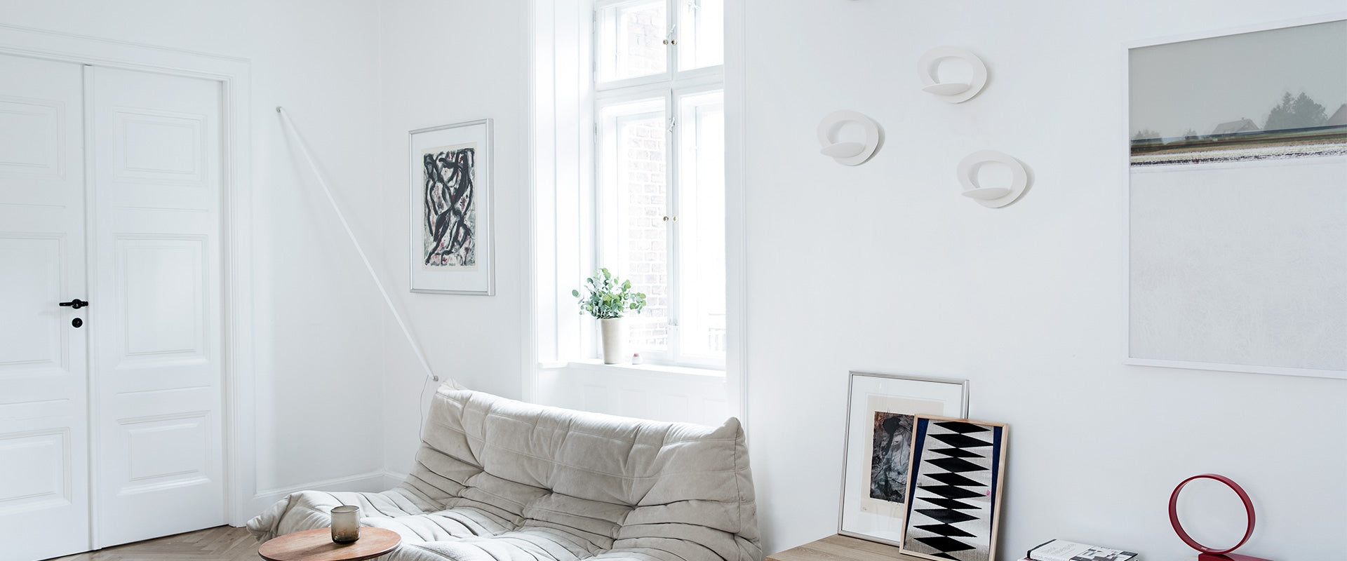 Nástenné svietidlo PRICE biele