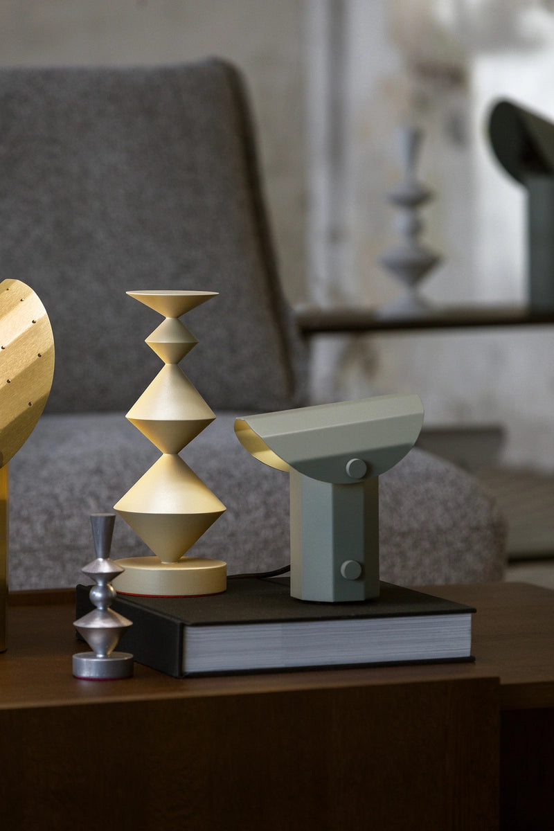 Stolná lampa APOLIN šalviová