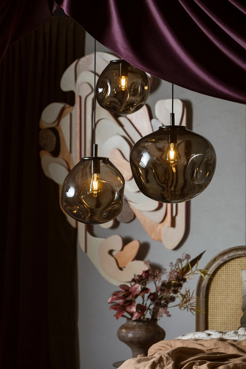 Závesná lampa AVIA dymovo čierna s čiernym povrchom