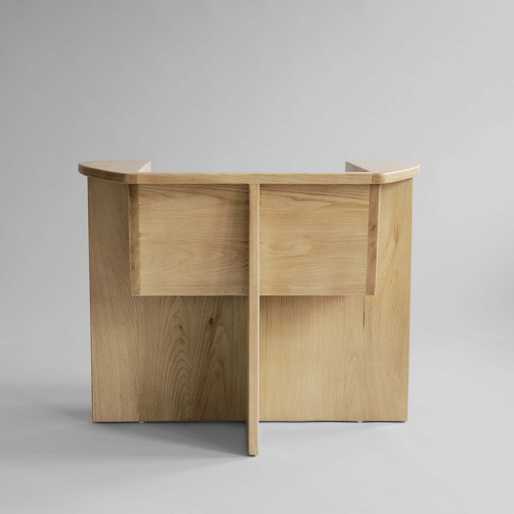 Fotel BRUTUS z dubového dreva