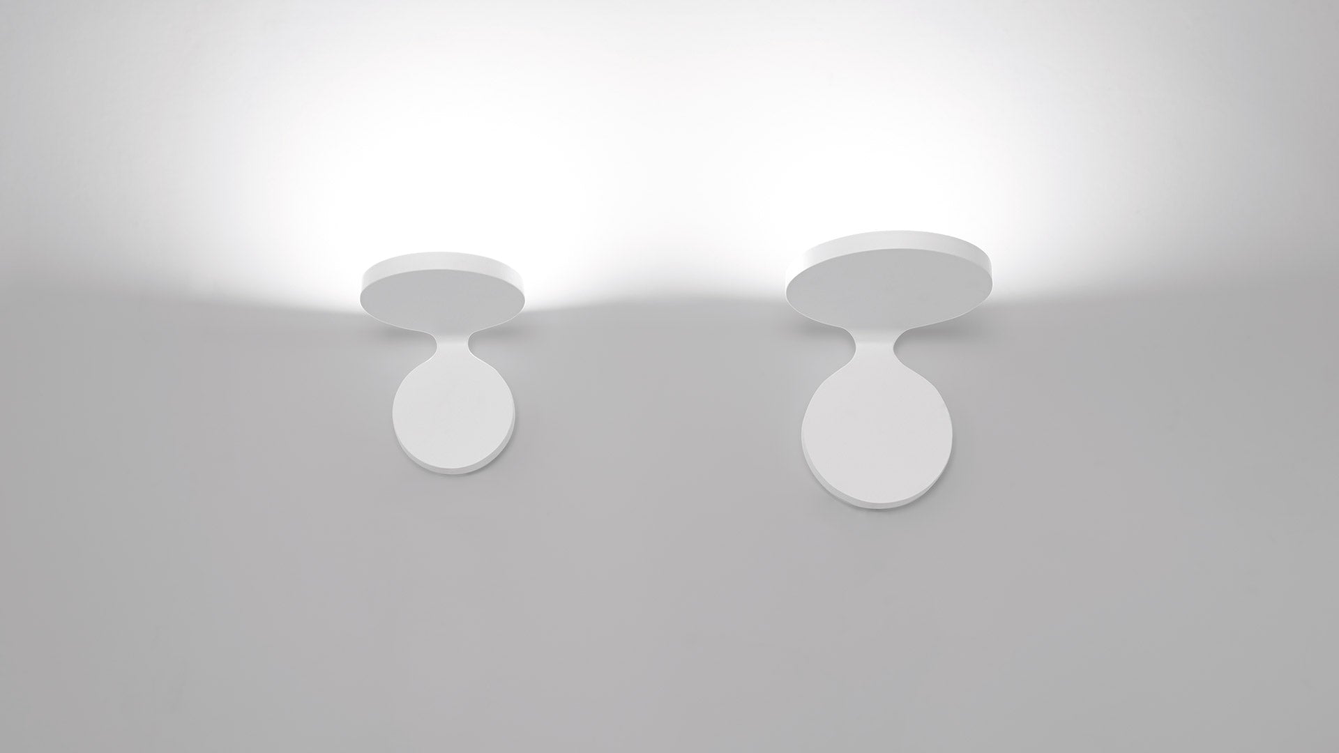 Nástenná lampa REA biela