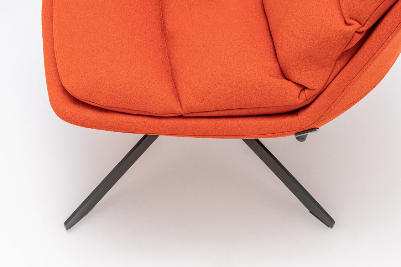 Fotel FAT FRANK s otočnou základňou