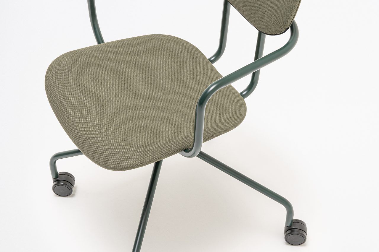 Krzesło biurowe NEW SCHOOL tapicerowane – .mdd