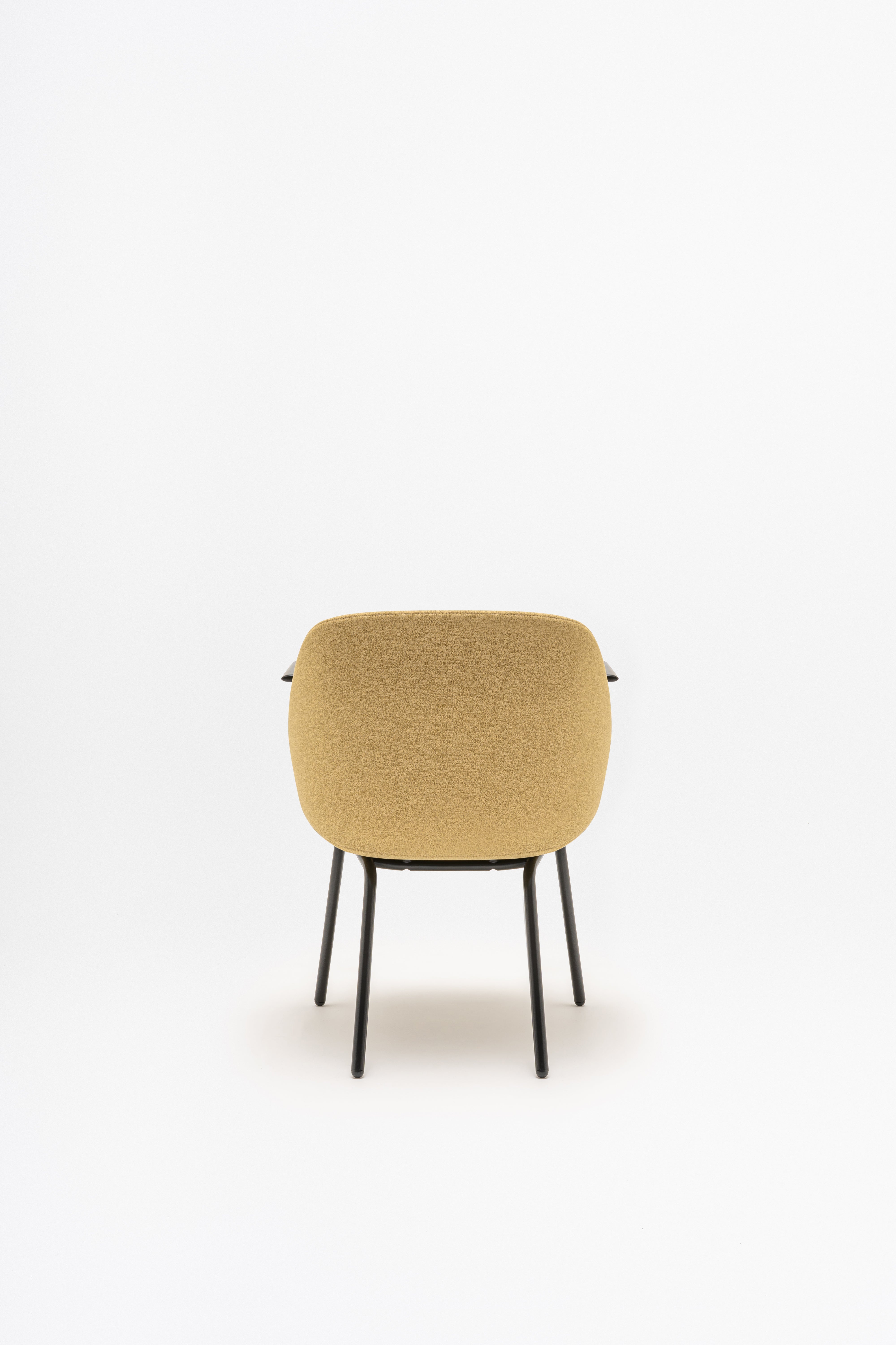 Armchair with low backrest parallel four -legged base