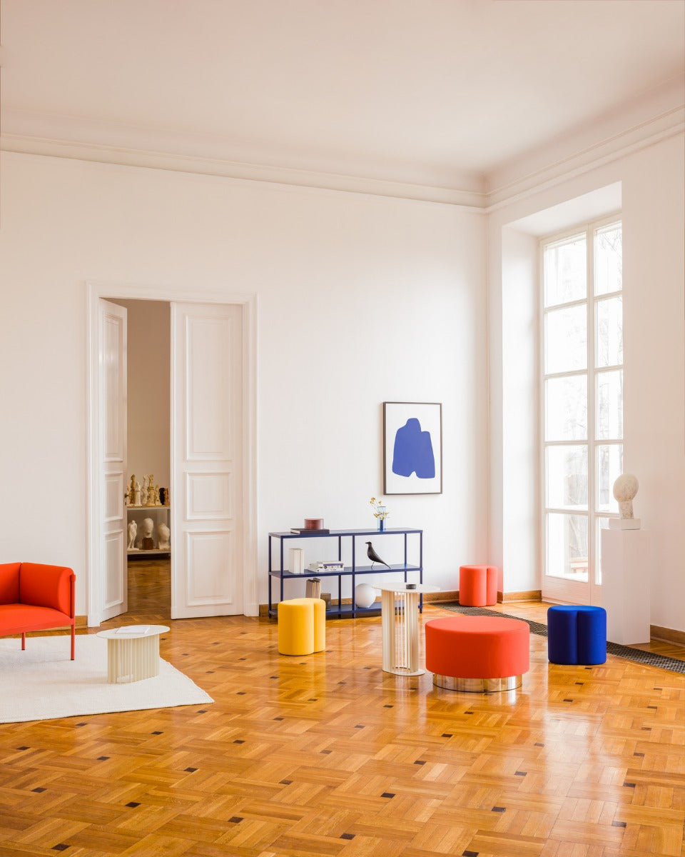 Kávový stolík ROLL dyha s kovovou základňou