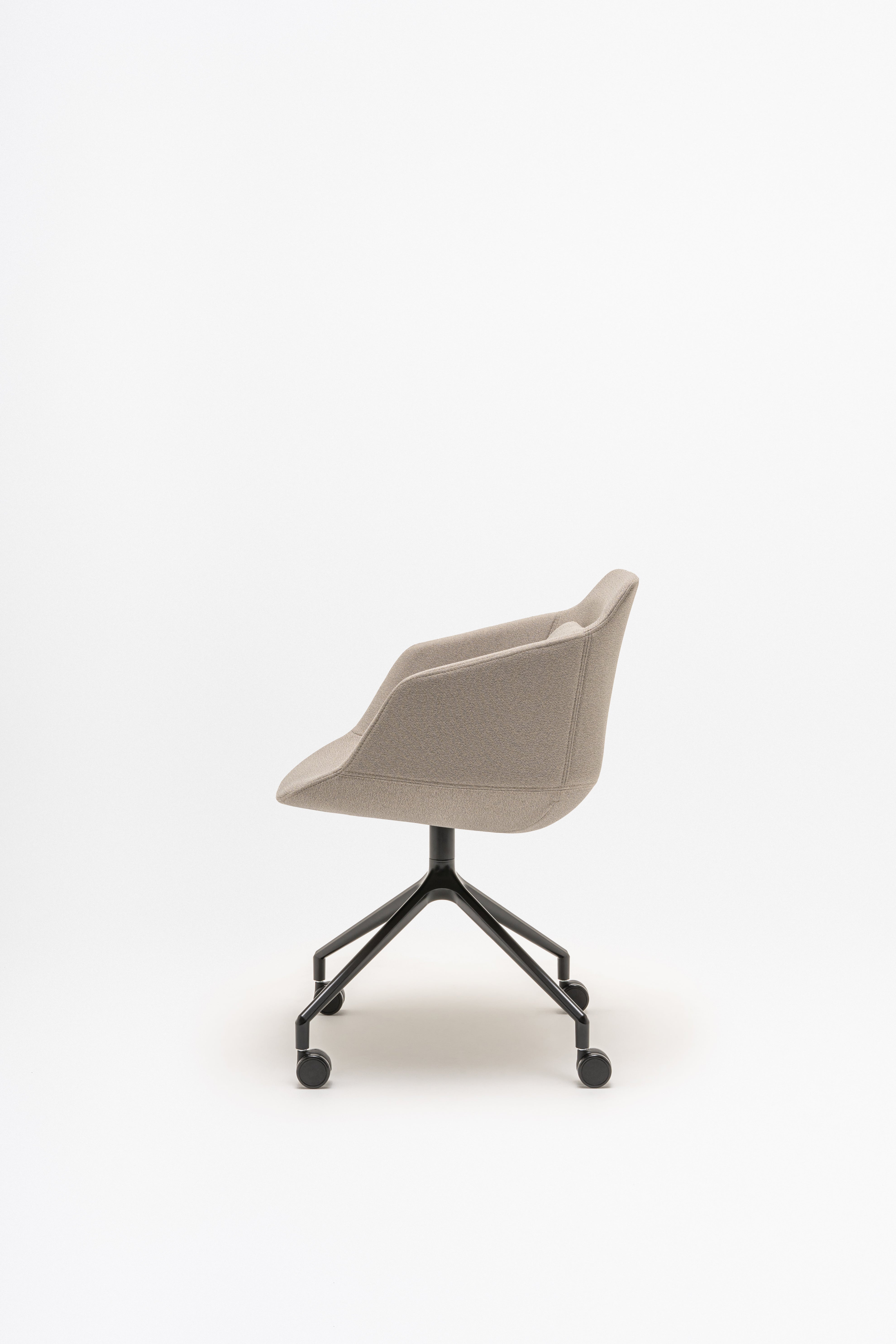 Office chair Ultra base of the cross with wheels for hard surface