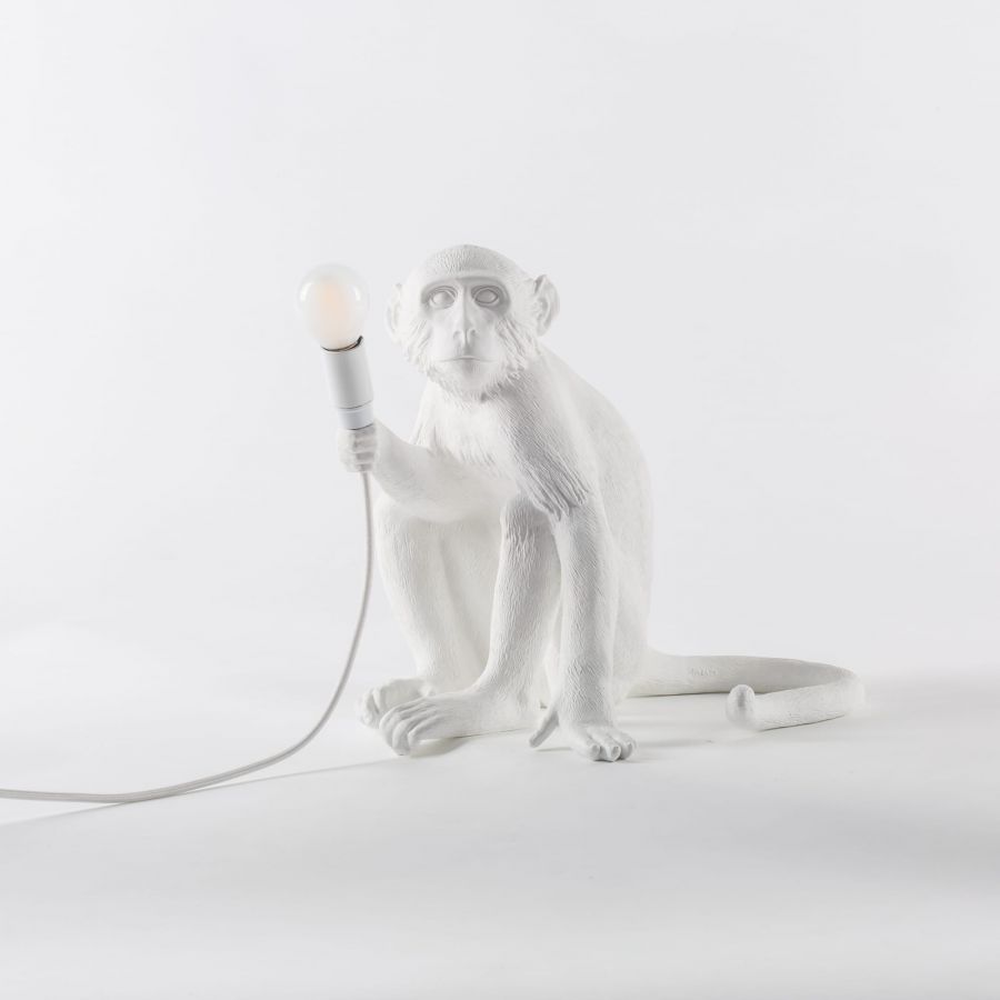 Stolná lampa MONKEY SITTING biela